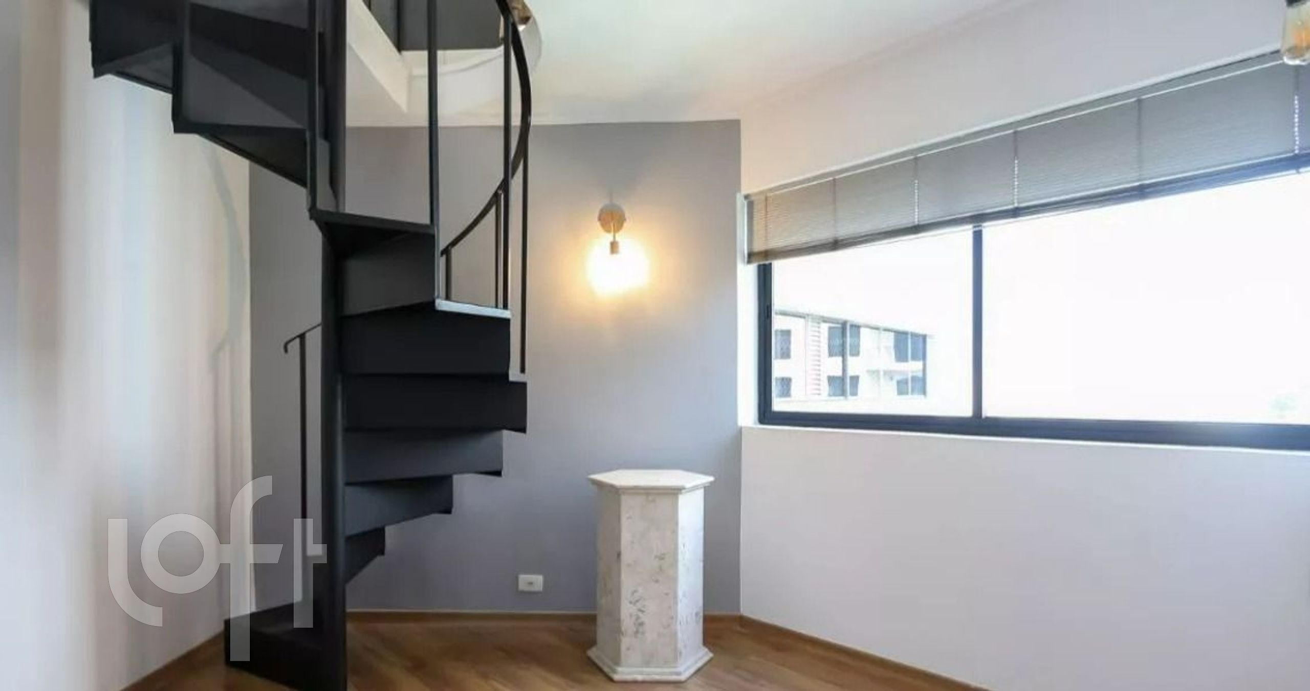 Apartamento à venda com 3 quartos, 128m² - Foto 1