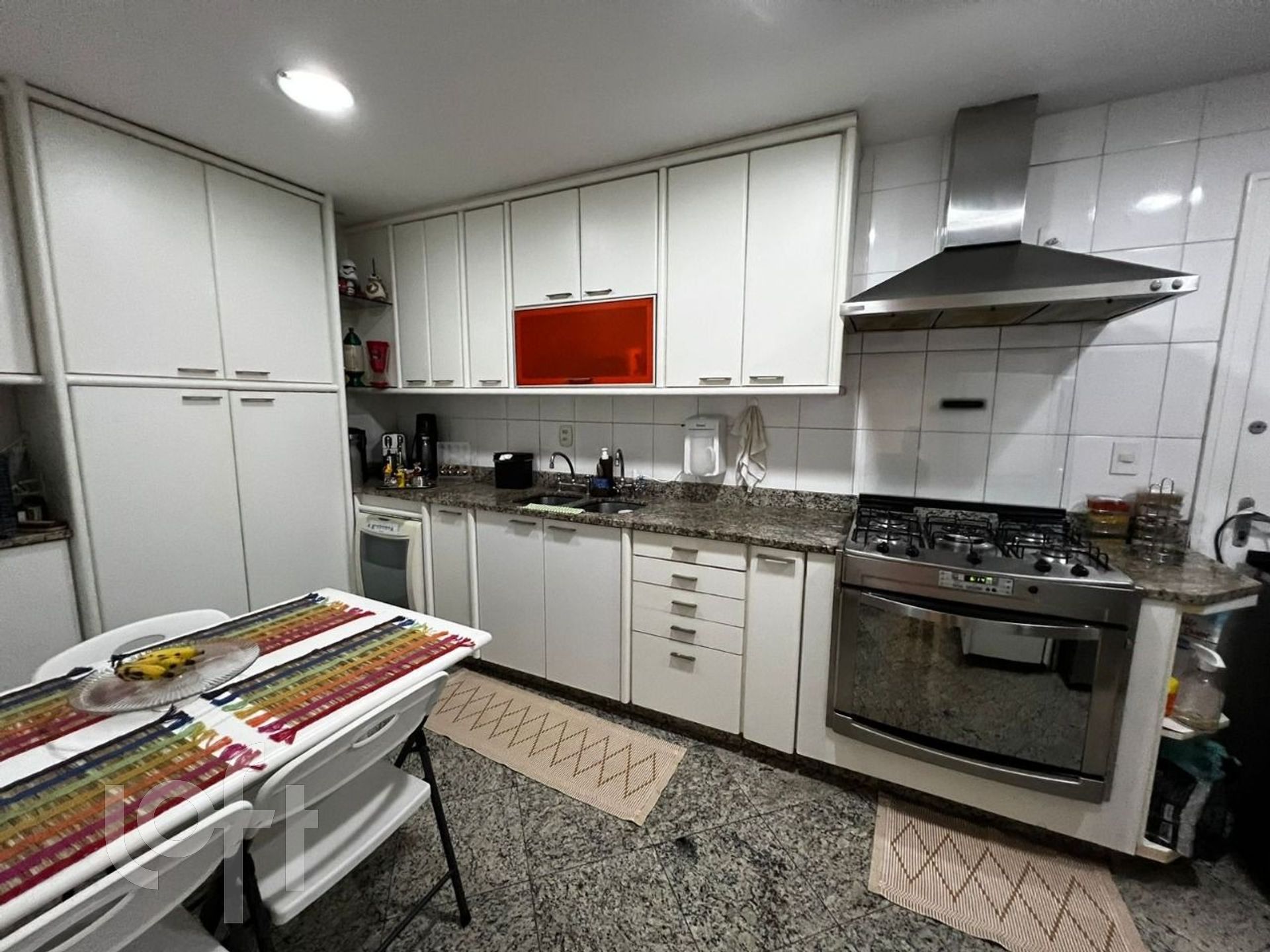 Apartamento à venda com 3 quartos, 195m² - Foto 22