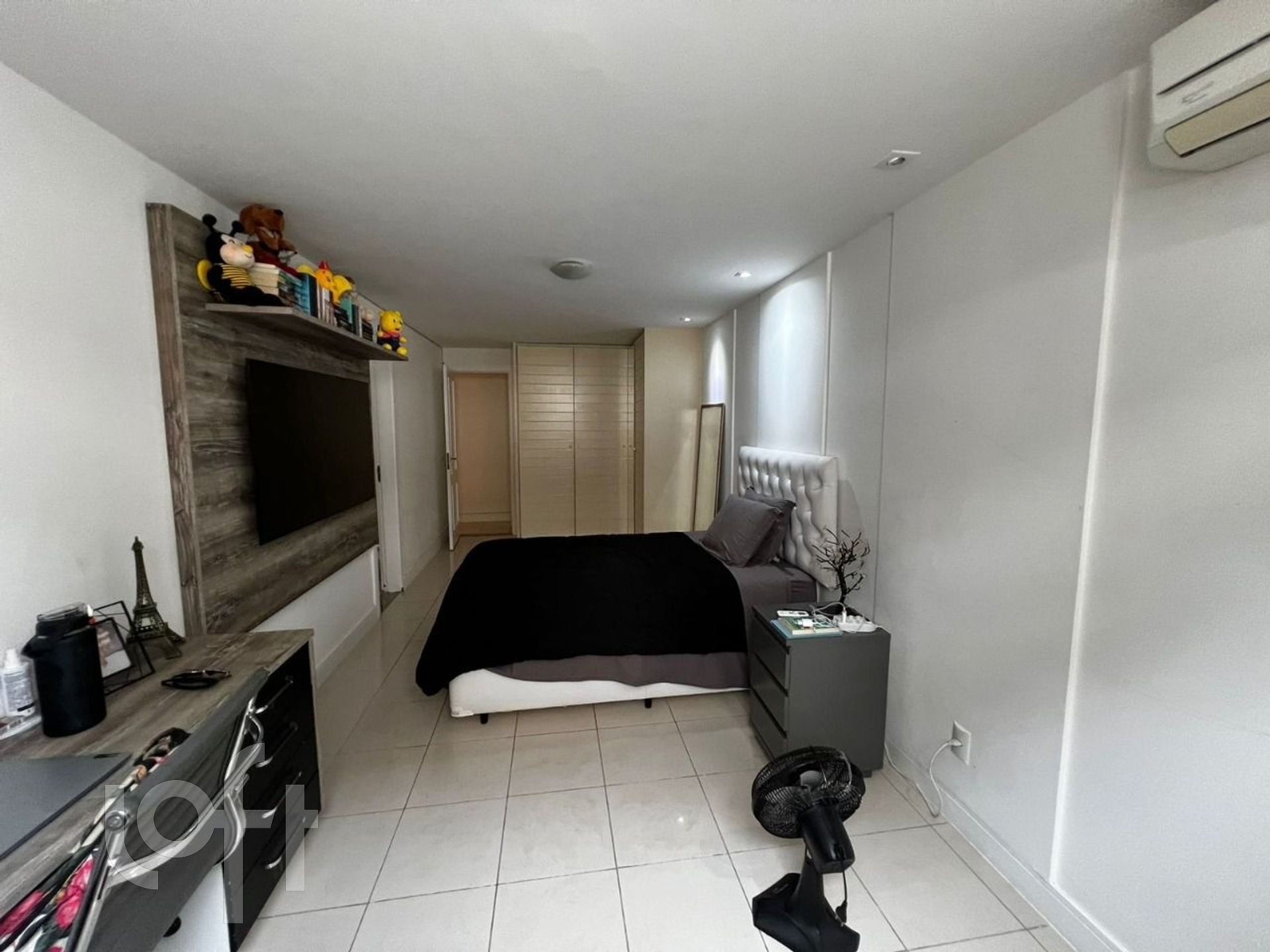 Apartamento à venda com 3 quartos, 195m² - Foto 17