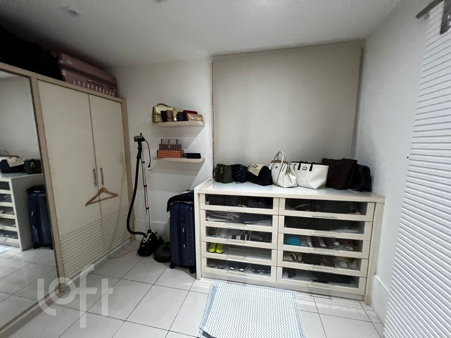 Apartamento à venda com 3 quartos, 195m² - Foto 20