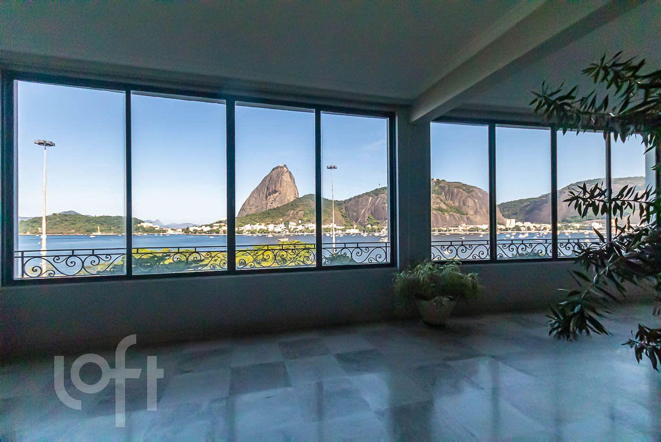 Apartamento à venda com 4 quartos, 525m² - Foto 1