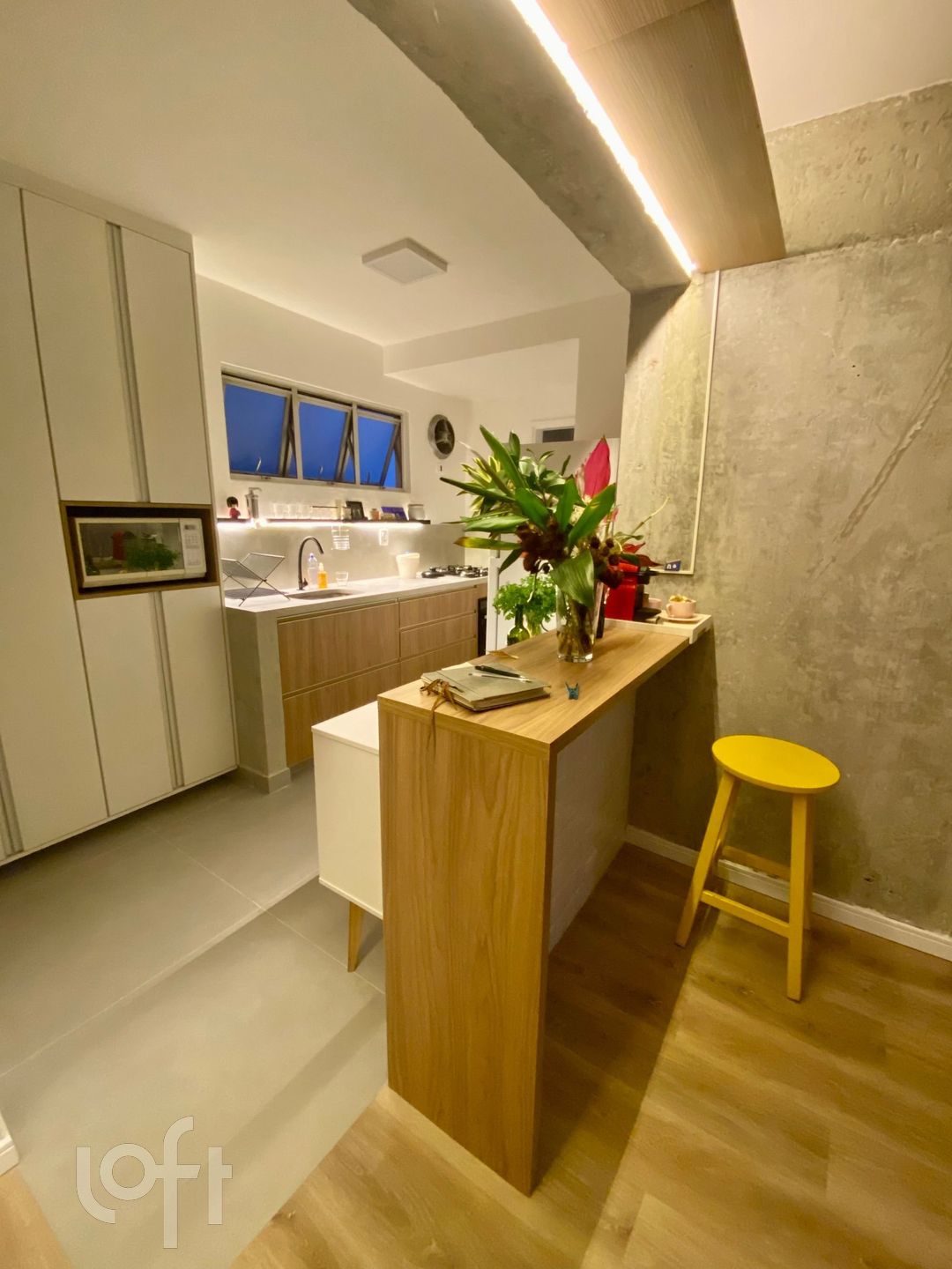 Apartamento à venda com 2 quartos, 75m² - Foto 16