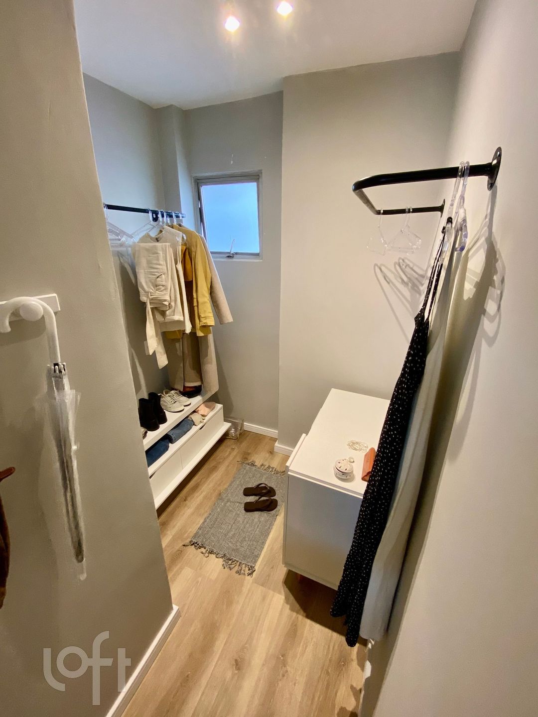 Apartamento à venda com 2 quartos, 75m² - Foto 3