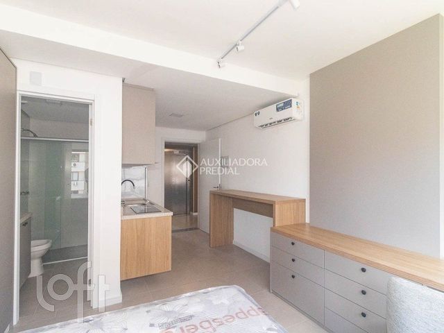 Apartamento com 28m², 1 dormitório, 1 suíte, Bom Fim em Porto Alegre