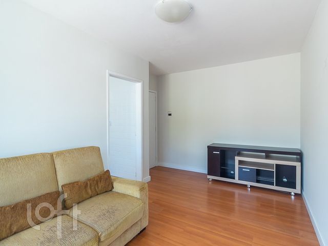 Apartamento com 70m², 2 dormitórios, Rio Branco em Porto Alegre