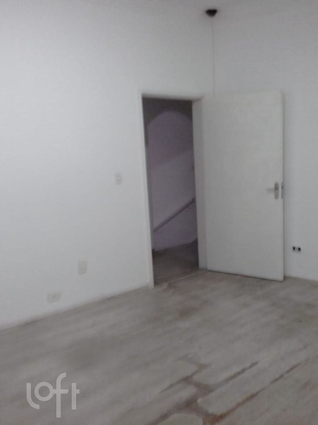 Casa à venda com 3 quartos, 250m² - Foto 4