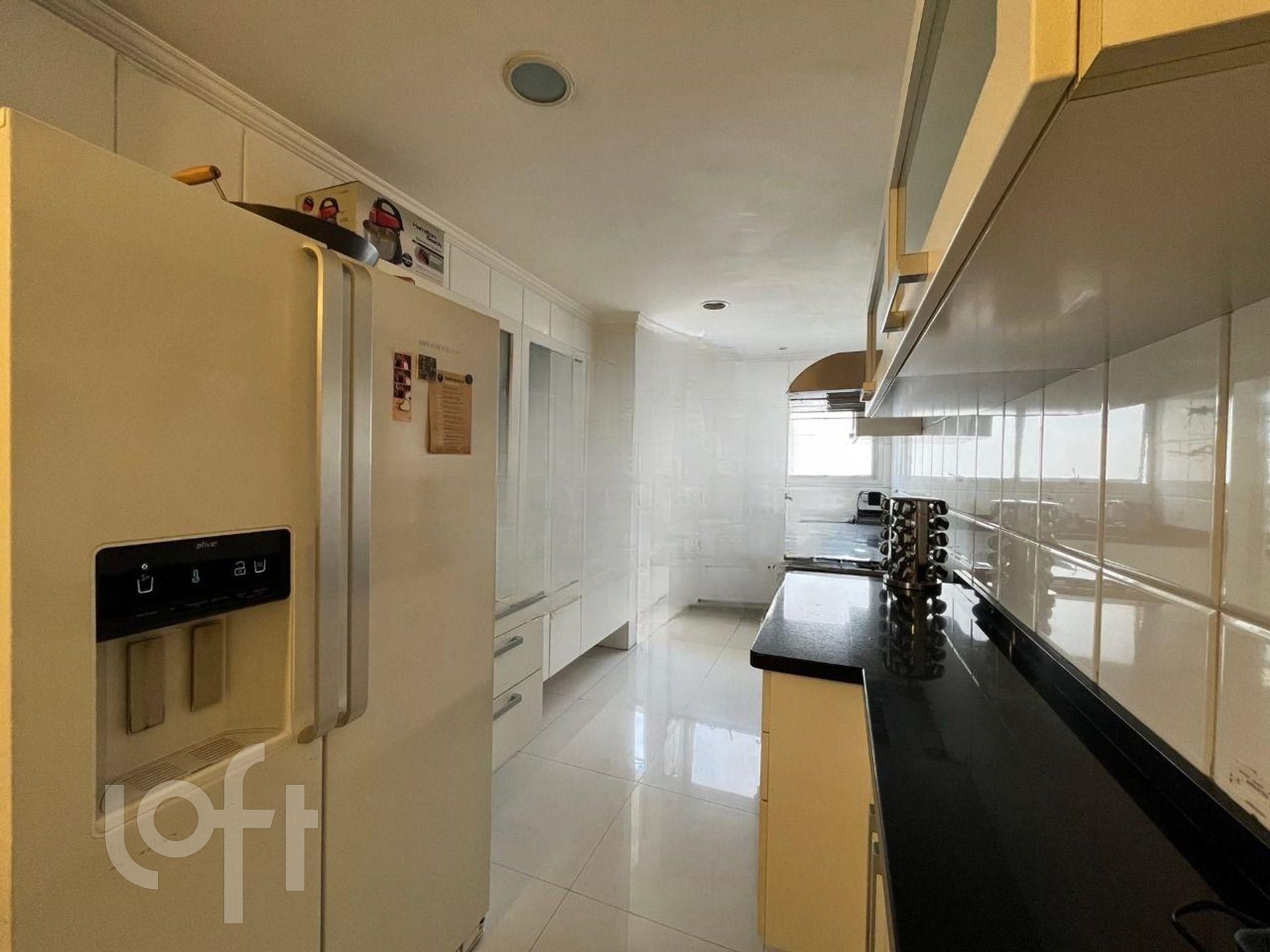 Apartamento à venda com 3 quartos, 171m² - Foto 13