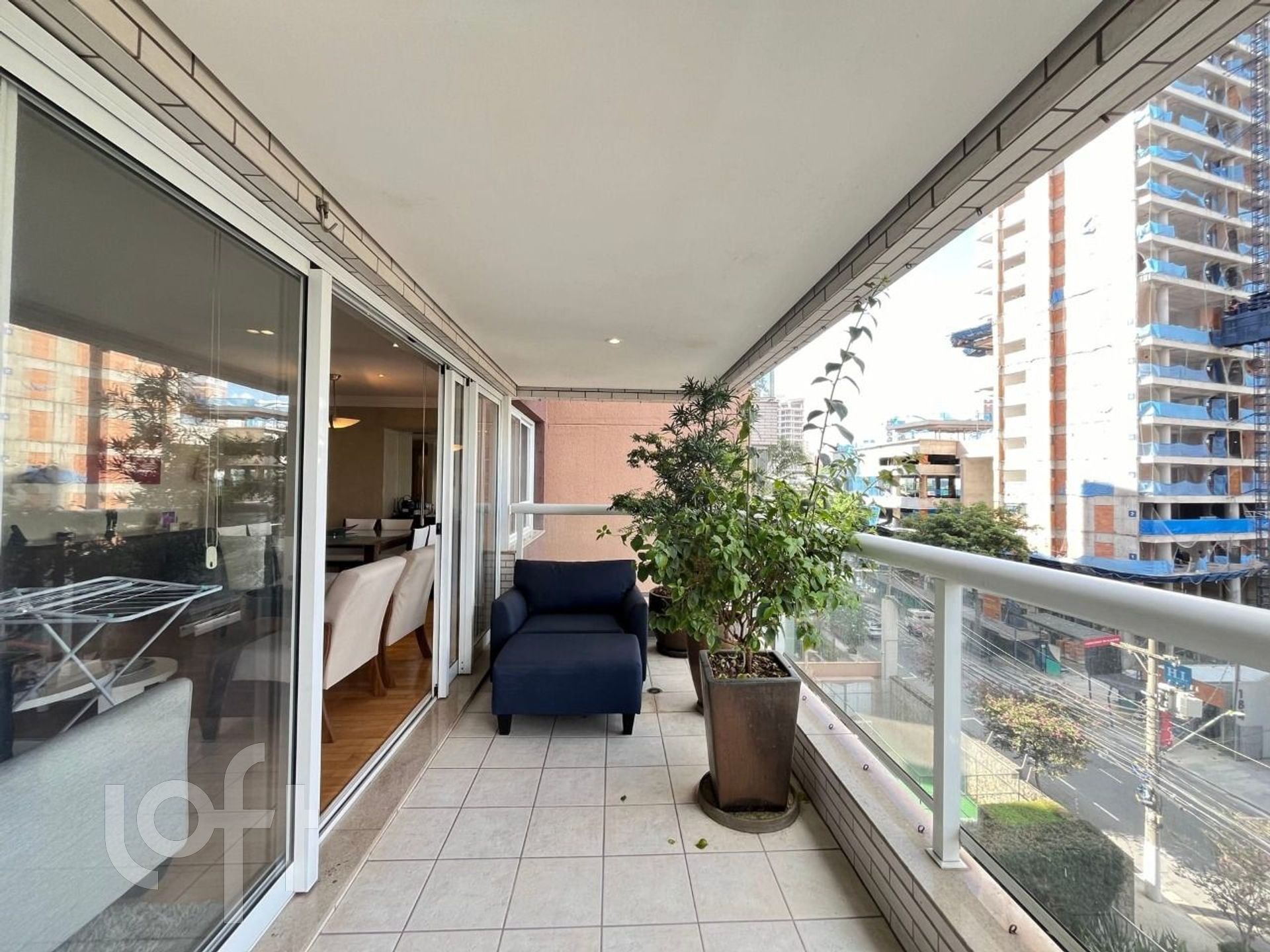 Apartamento à venda com 3 quartos, 171m² - Foto 8