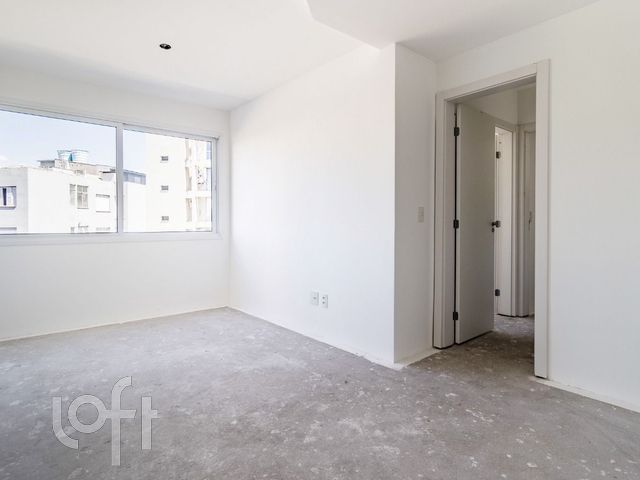 Apartamento com 56m², 2 dormitórios, 1 suíte, 1 vaga, Floresta em Porto Alegre