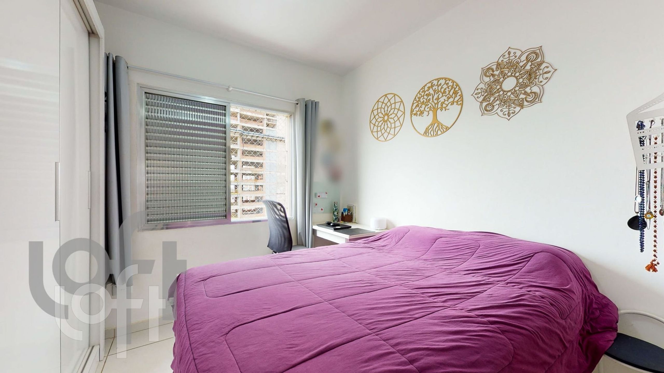 MASTER_BEDROOM