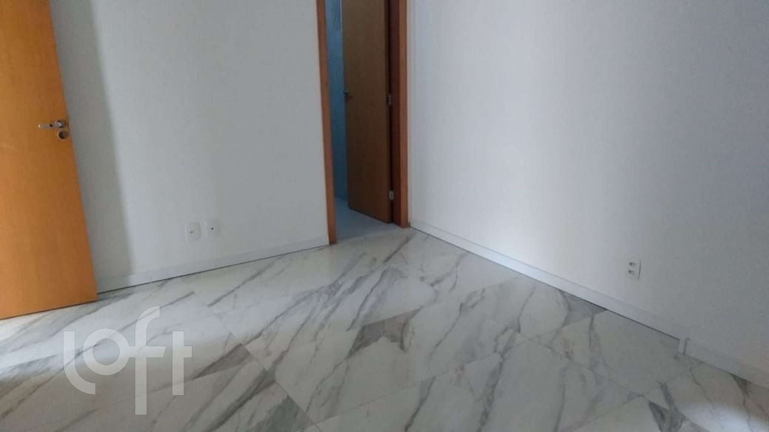 Apartamento à venda com 3 quartos, 116m² - Foto 9