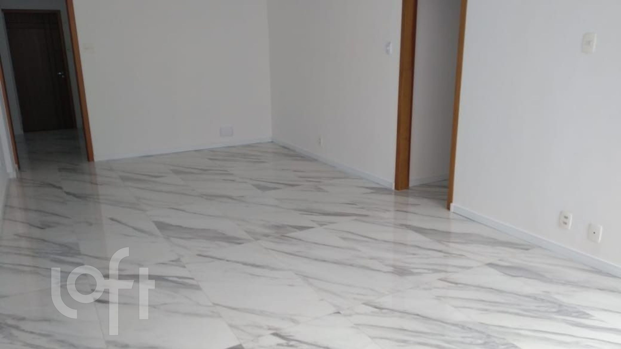 Apartamento à venda com 3 quartos, 116m² - Foto 4