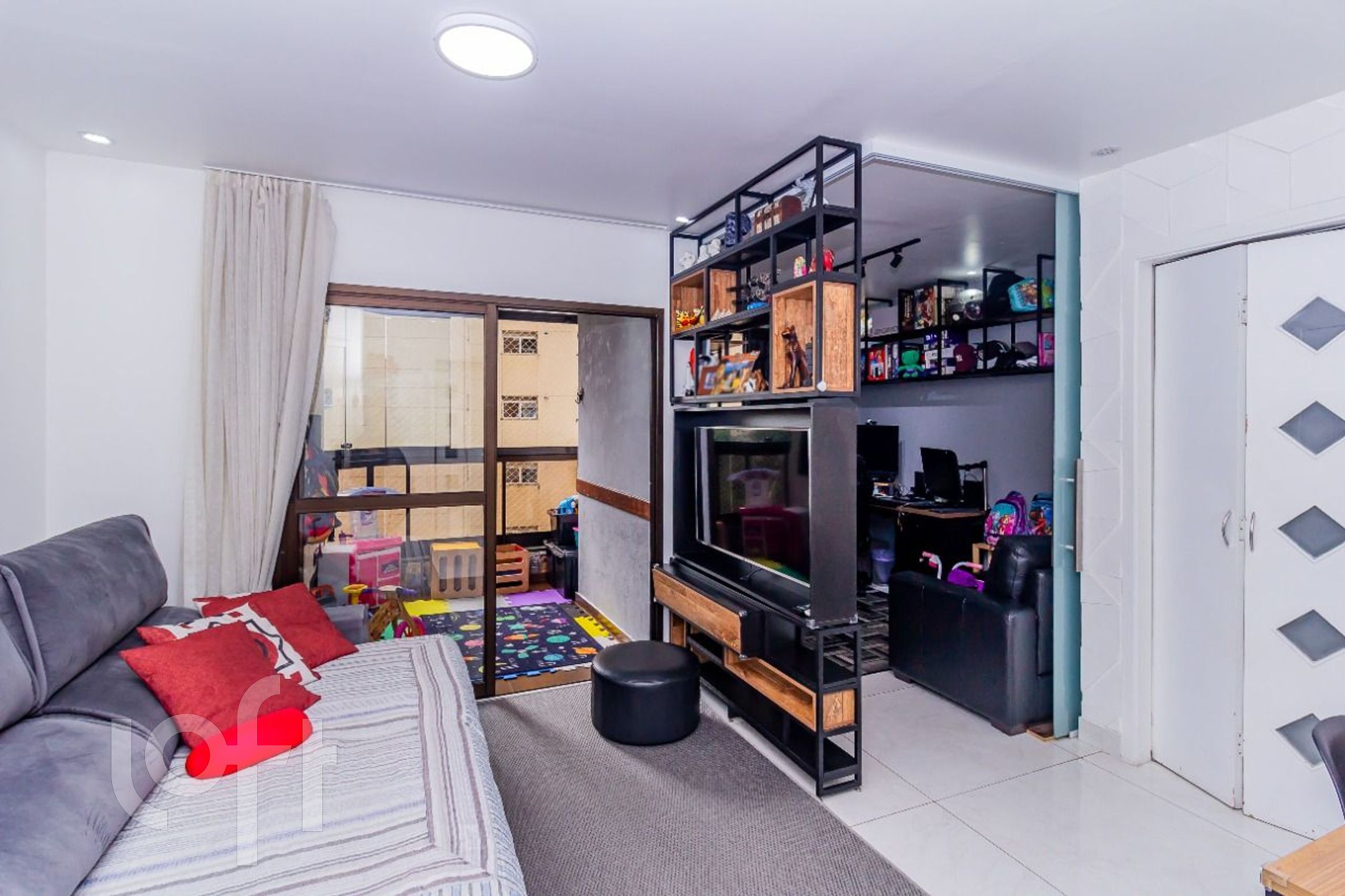 Apartamento à venda com 3 quartos, 80m² - Foto 3