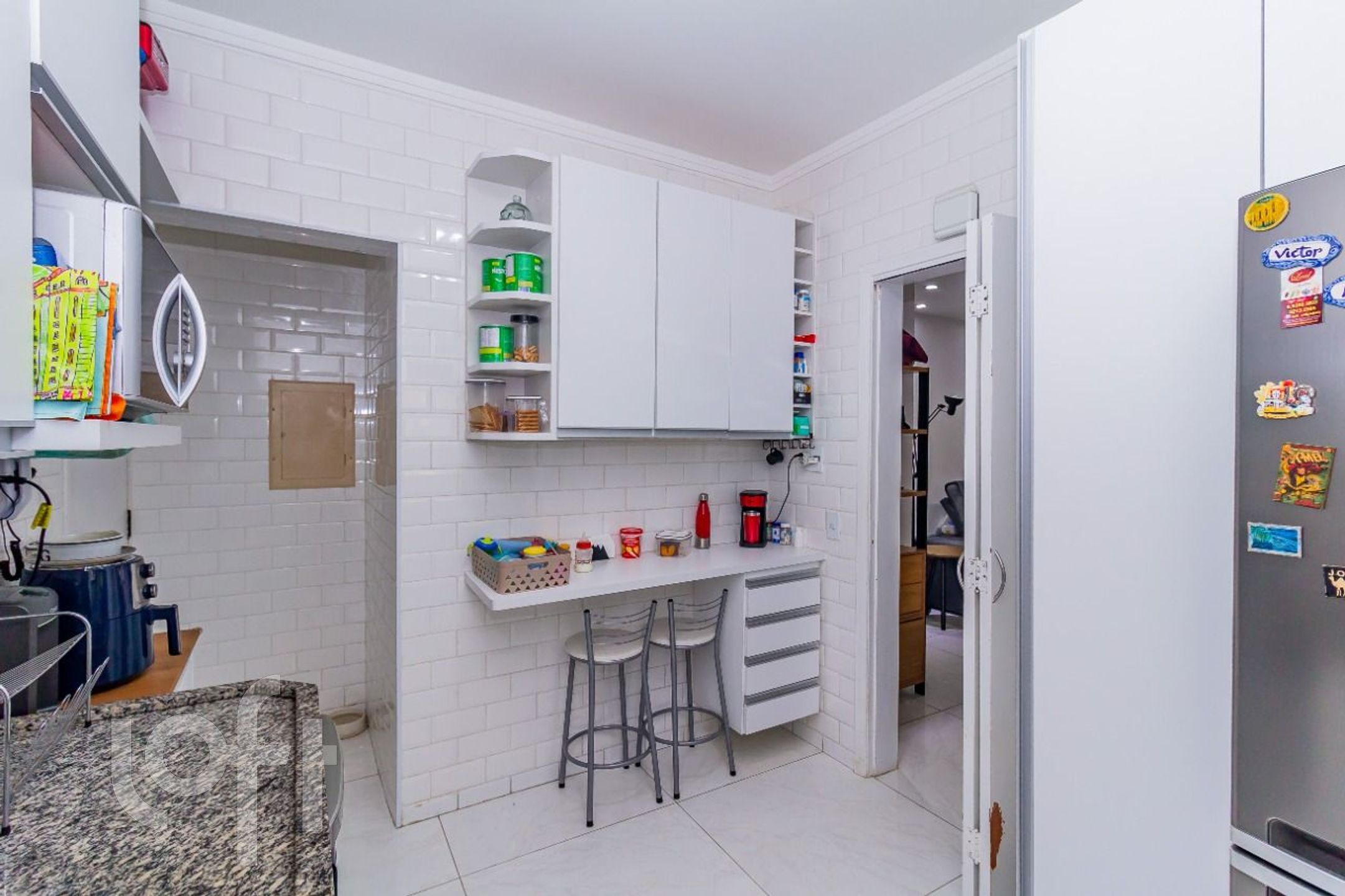 Apartamento à venda com 3 quartos, 80m² - Foto 17