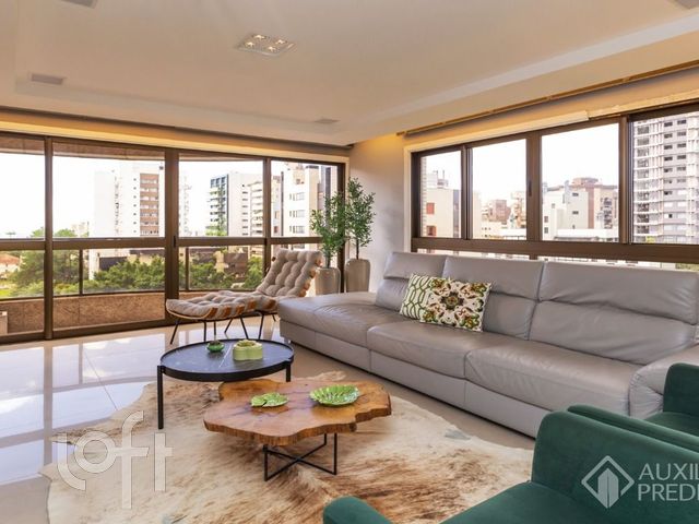 Apartamento com 190m², 3 dormitórios, 3 suítes, 3 vagas, Bela Vista em Porto Alegre