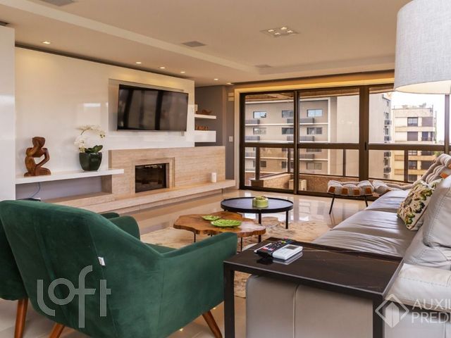 Apartamento com 190m², 3 dormitórios, 3 suítes, 3 vagas, Bela Vista em Porto Alegre