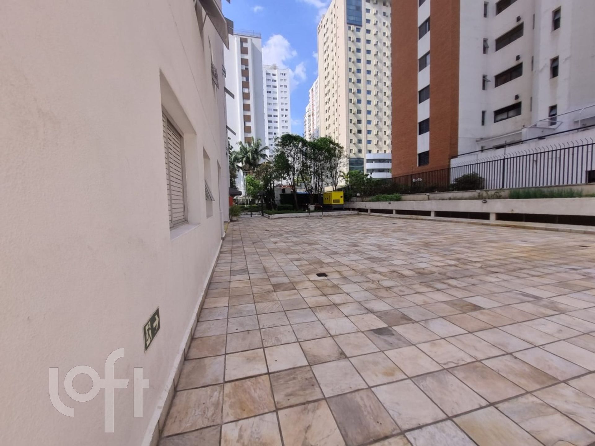 Apartamento à venda com 2 quartos, 87m² - Foto 43