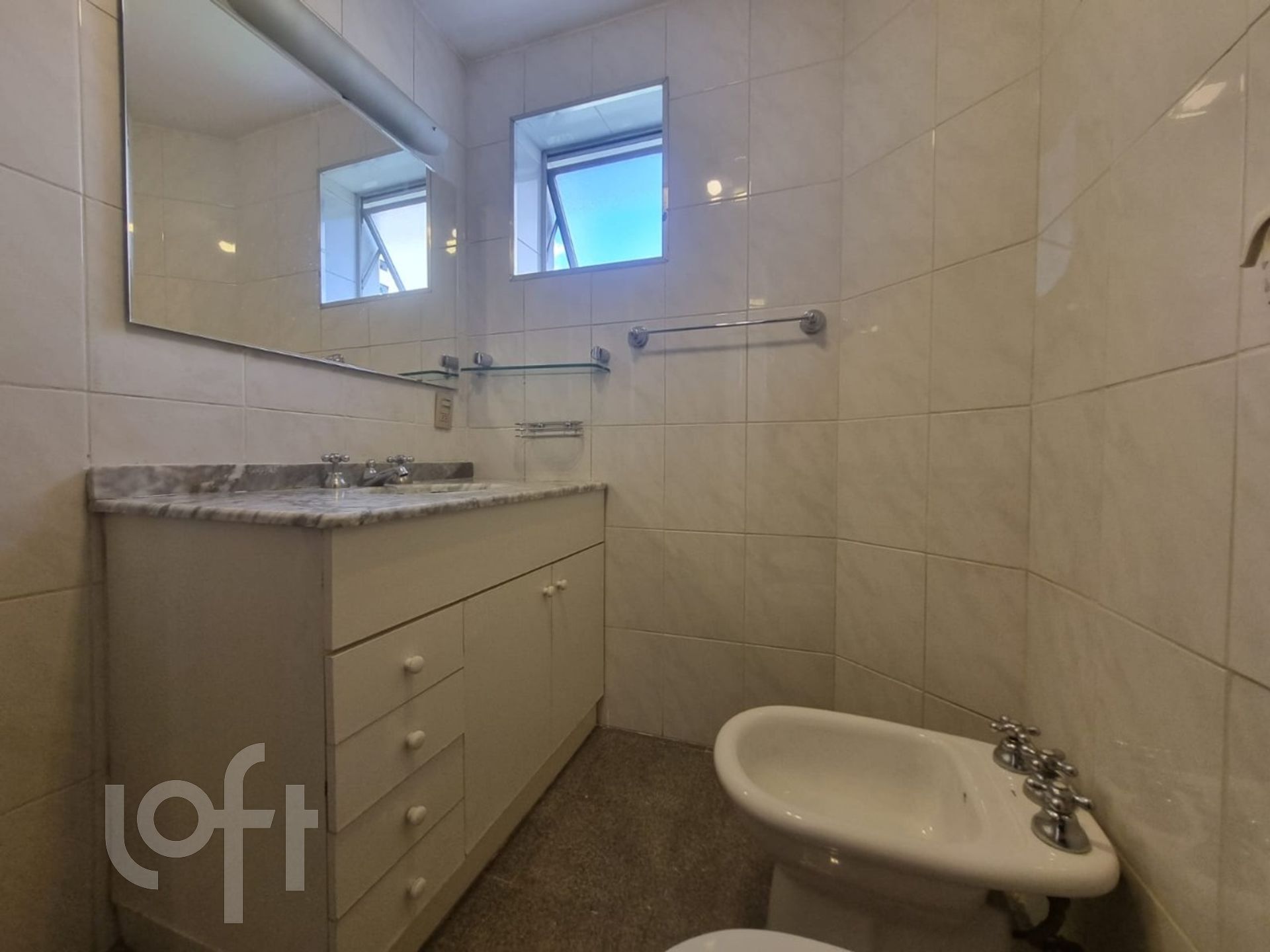 Apartamento à venda com 2 quartos, 87m² - Foto 15