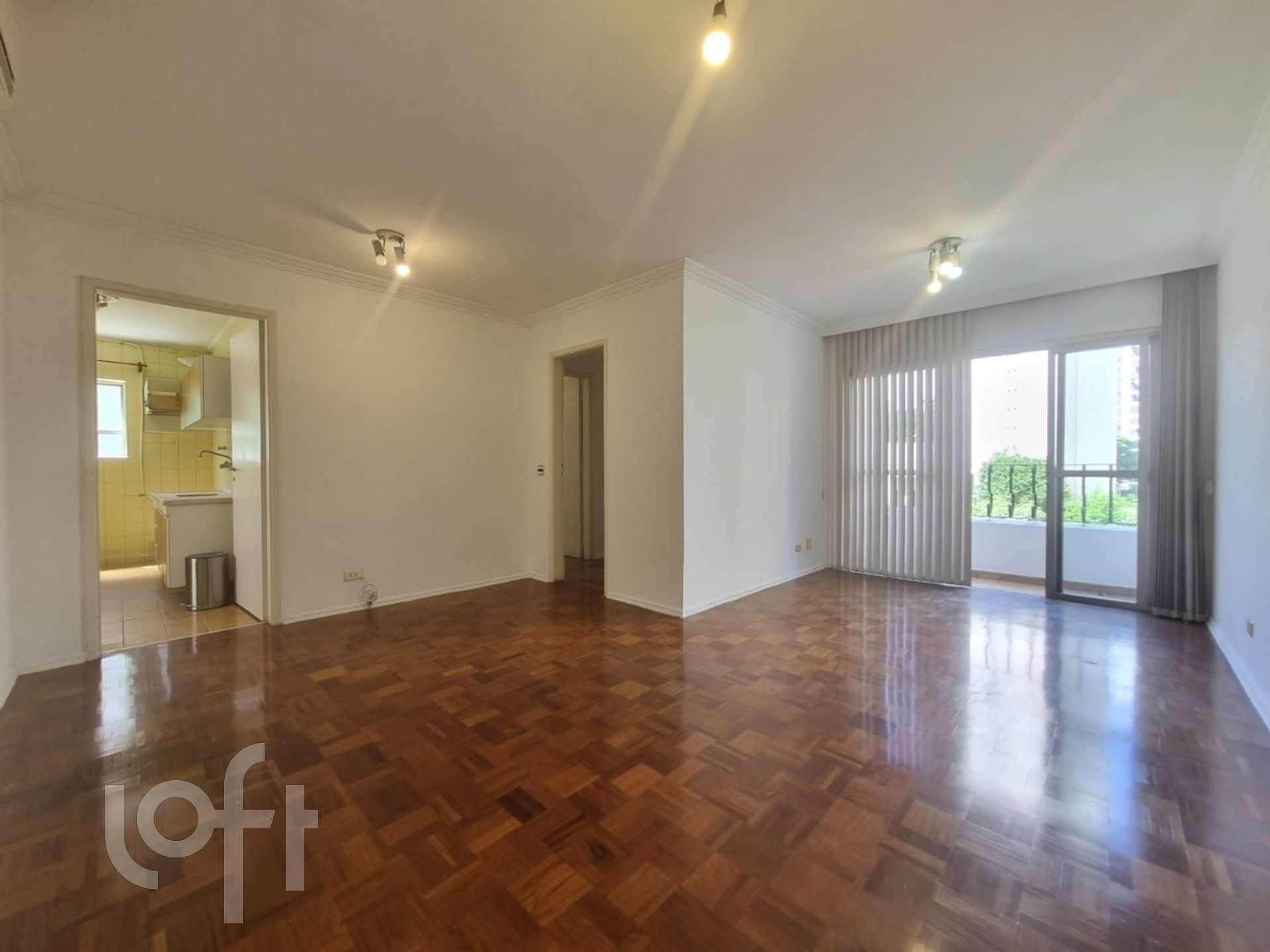 Apartamento à venda com 2 quartos, 87m² - Foto 1