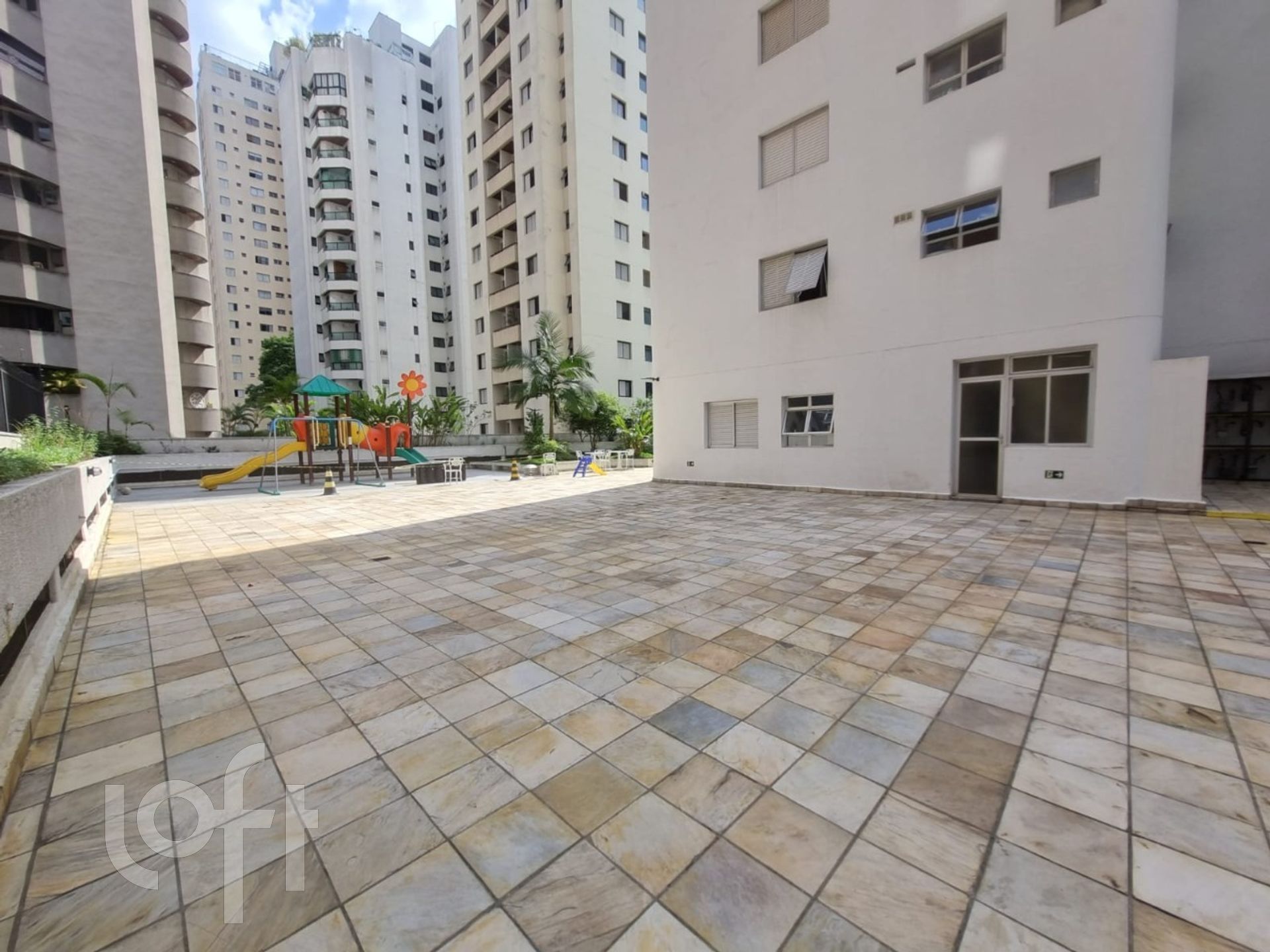 Apartamento à venda com 2 quartos, 87m² - Foto 44