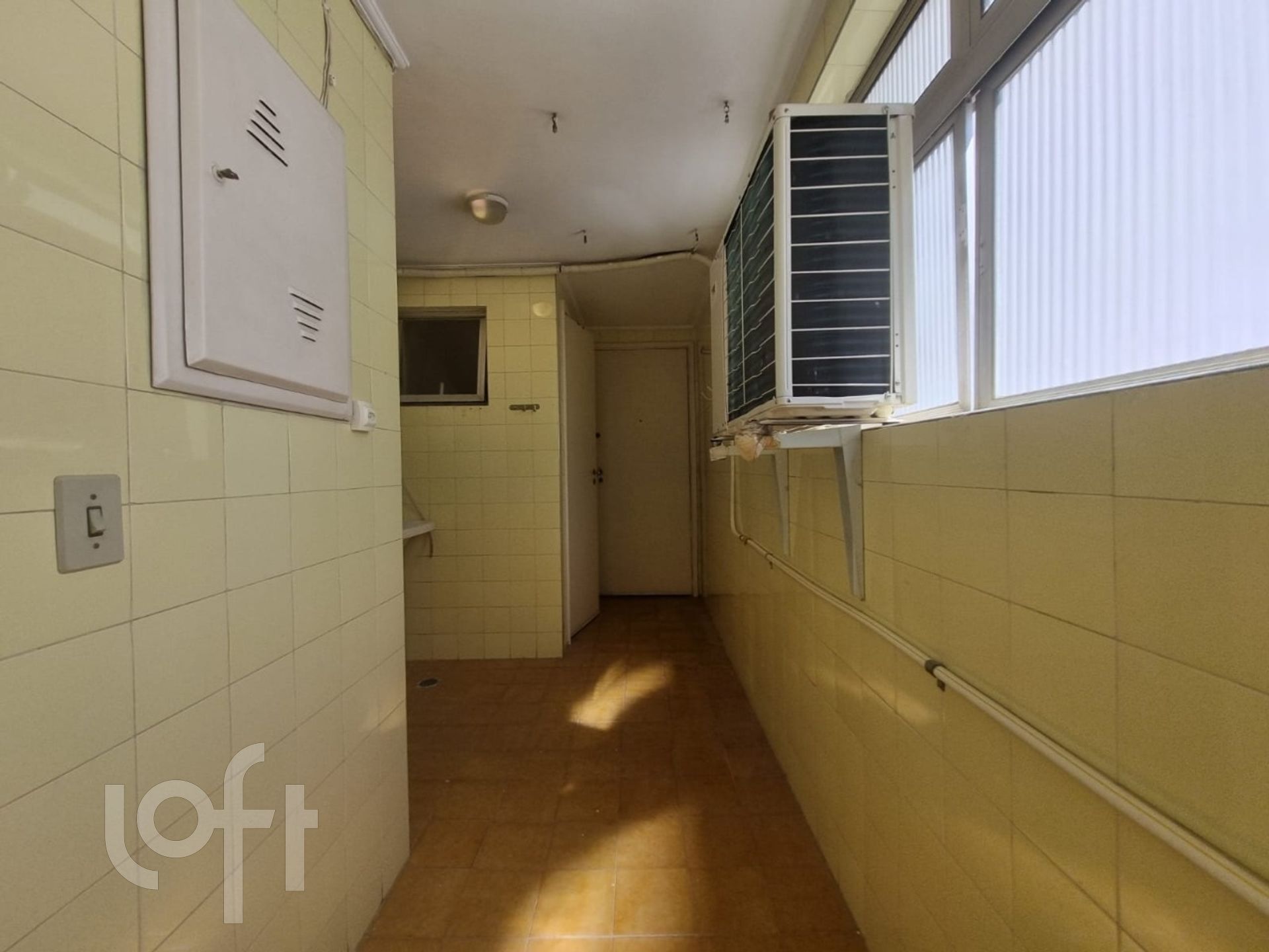 Apartamento à venda com 2 quartos, 87m² - Foto 28