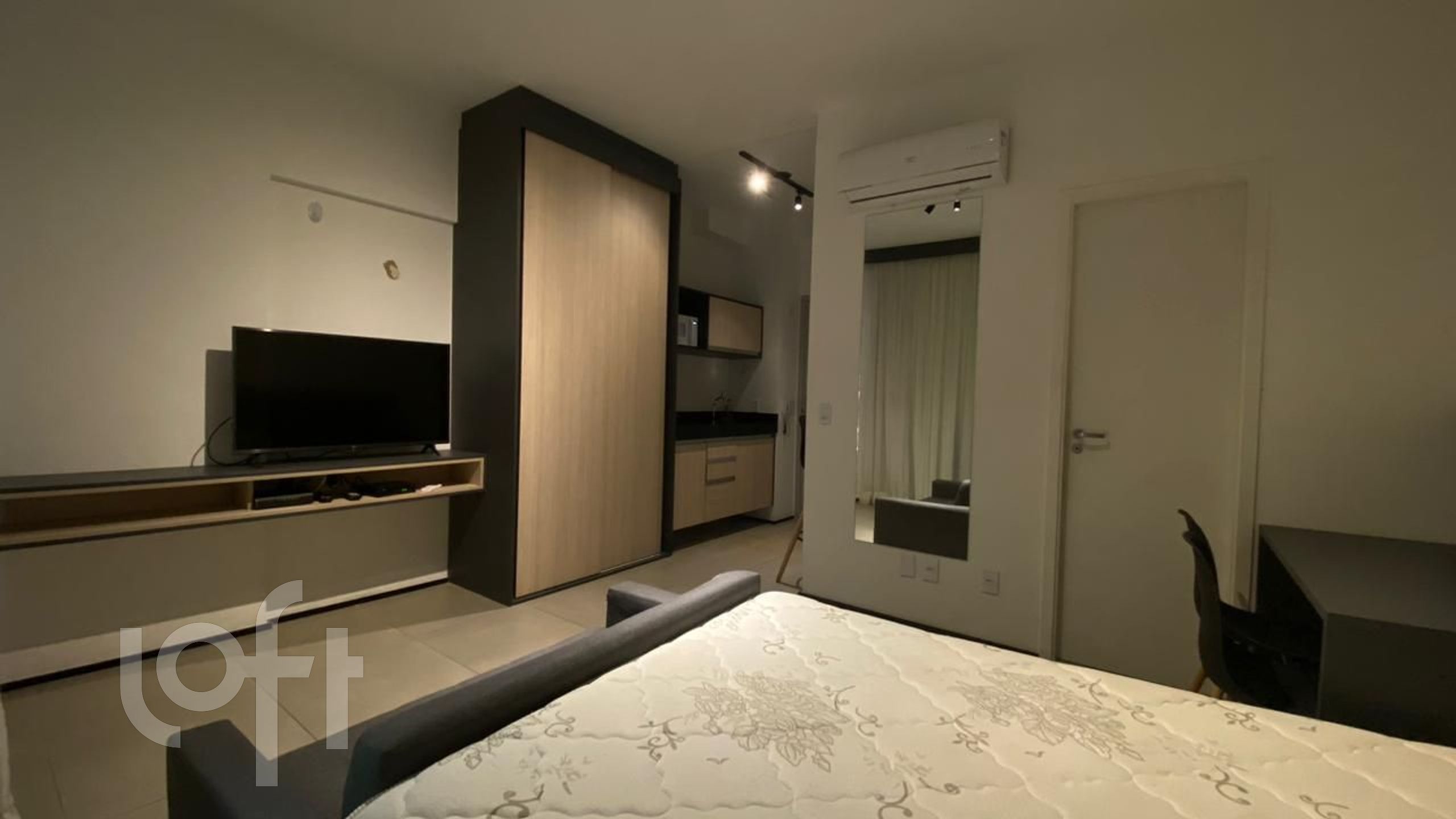 Apartamento à venda com 1 quarto, 26m² - Foto 2