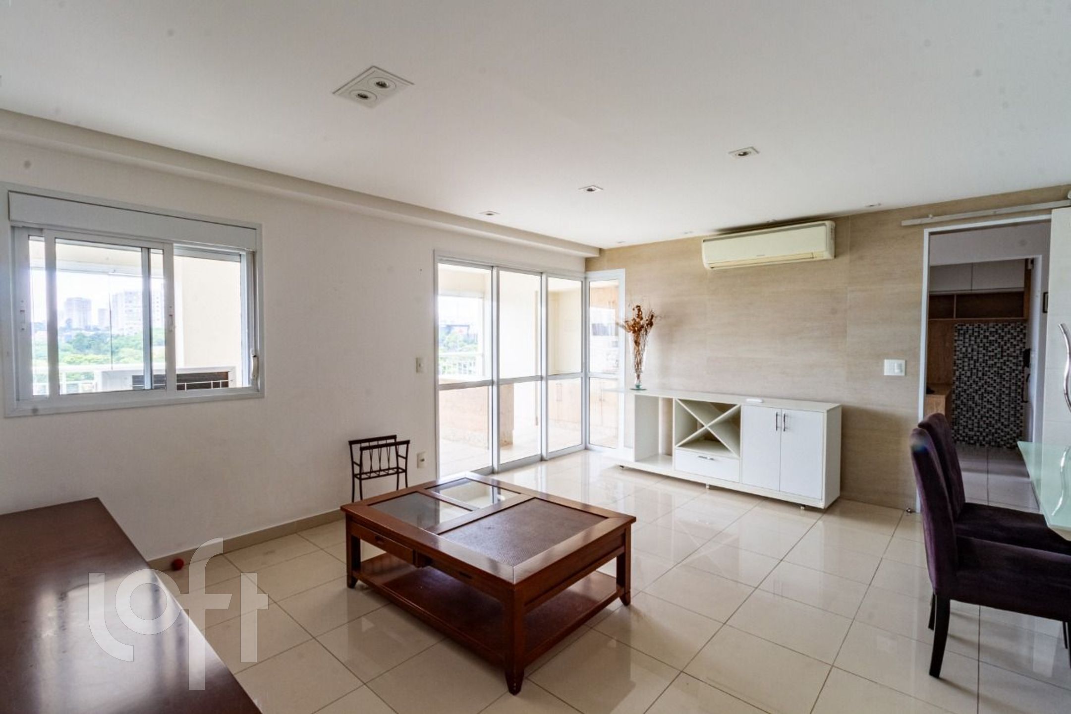 Apartamento à venda em Santo Amaro com 100 m², 3 quartos, 1 suíte, 2 vagas