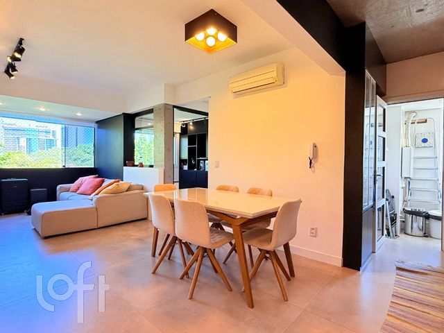 Apartamento com 76m², 2 dormitórios, 1 suíte, 1 vaga, Boa Vista em Porto Alegre