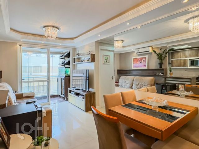 Apartamento com 62m², 2 dormitórios, 1 suíte, 1 vaga, Vila Ipiranga em Porto Alegre