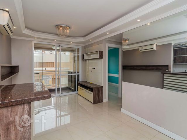 Apartamento com 62m², 2 dormitórios, 1 suíte, 1 vaga, Vila Ipiranga em Porto Alegre