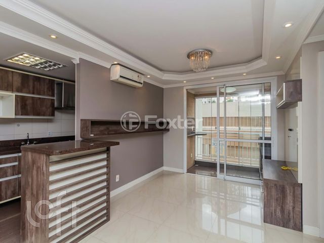 Apartamento com 62m², 2 dormitórios, 1 suíte, 1 vaga, Vila Ipiranga em Porto Alegre