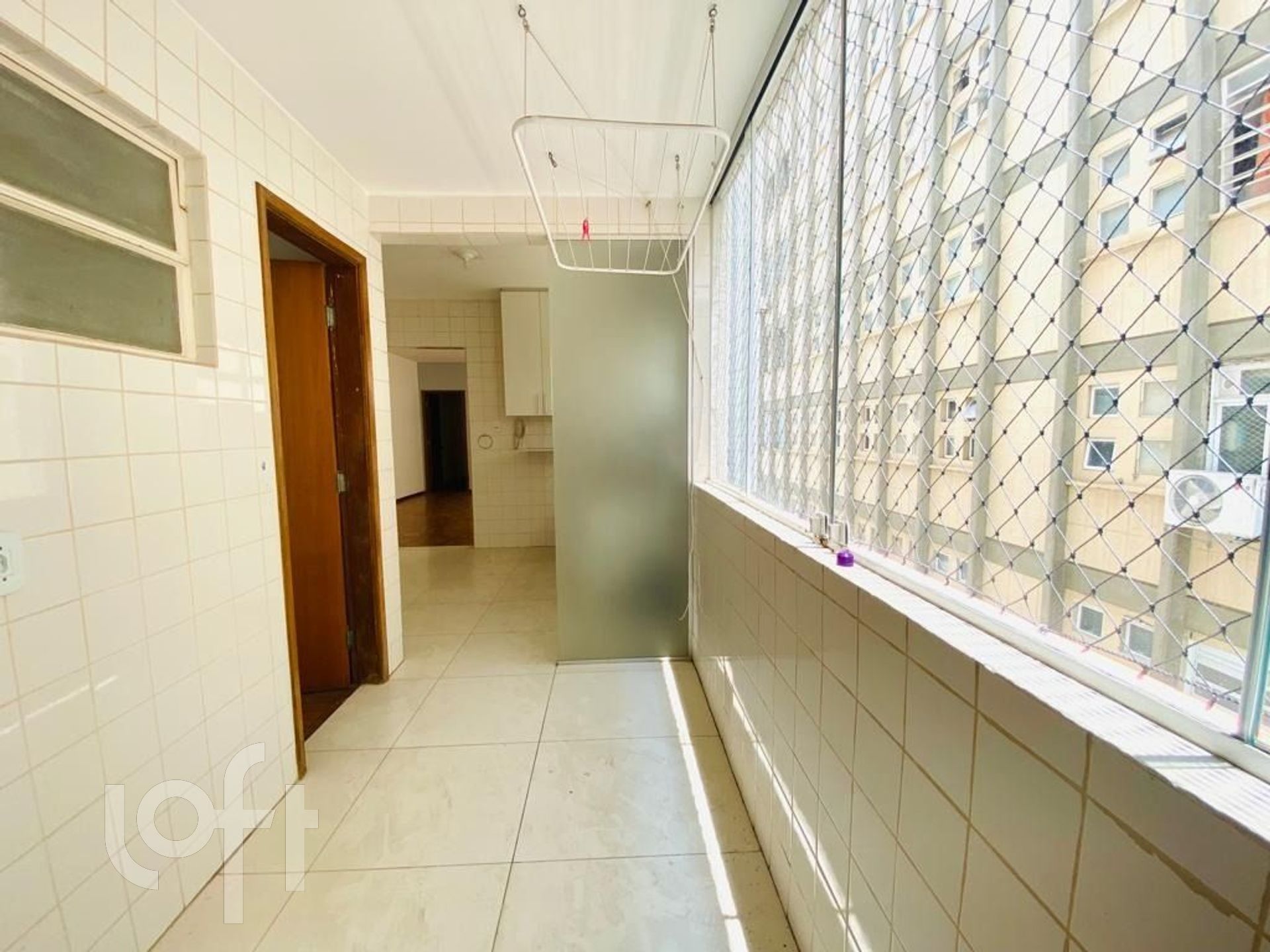 Apartamento à venda com 2 quartos, 110m² - Foto 13