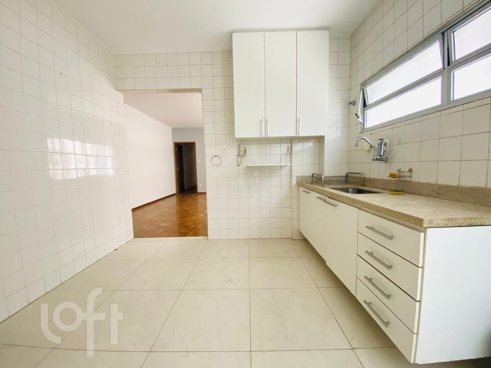 Apartamento à venda com 2 quartos, 110m² - Foto 11