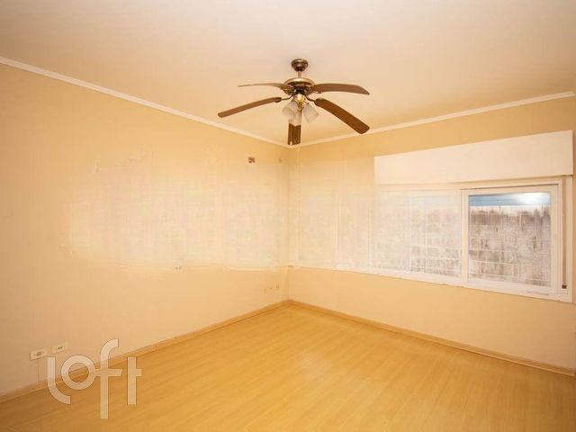 Apartamento com 70m², 2 dormitórios, 1 vaga, Rio Branco em Porto Alegre