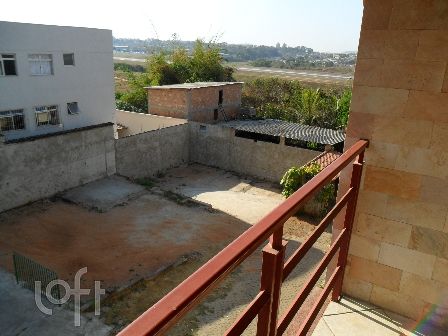 Casa à venda com 5 quartos, 300m² - Foto 16