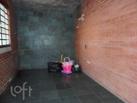 Casa à venda com 5 quartos, 300m² - Foto 8