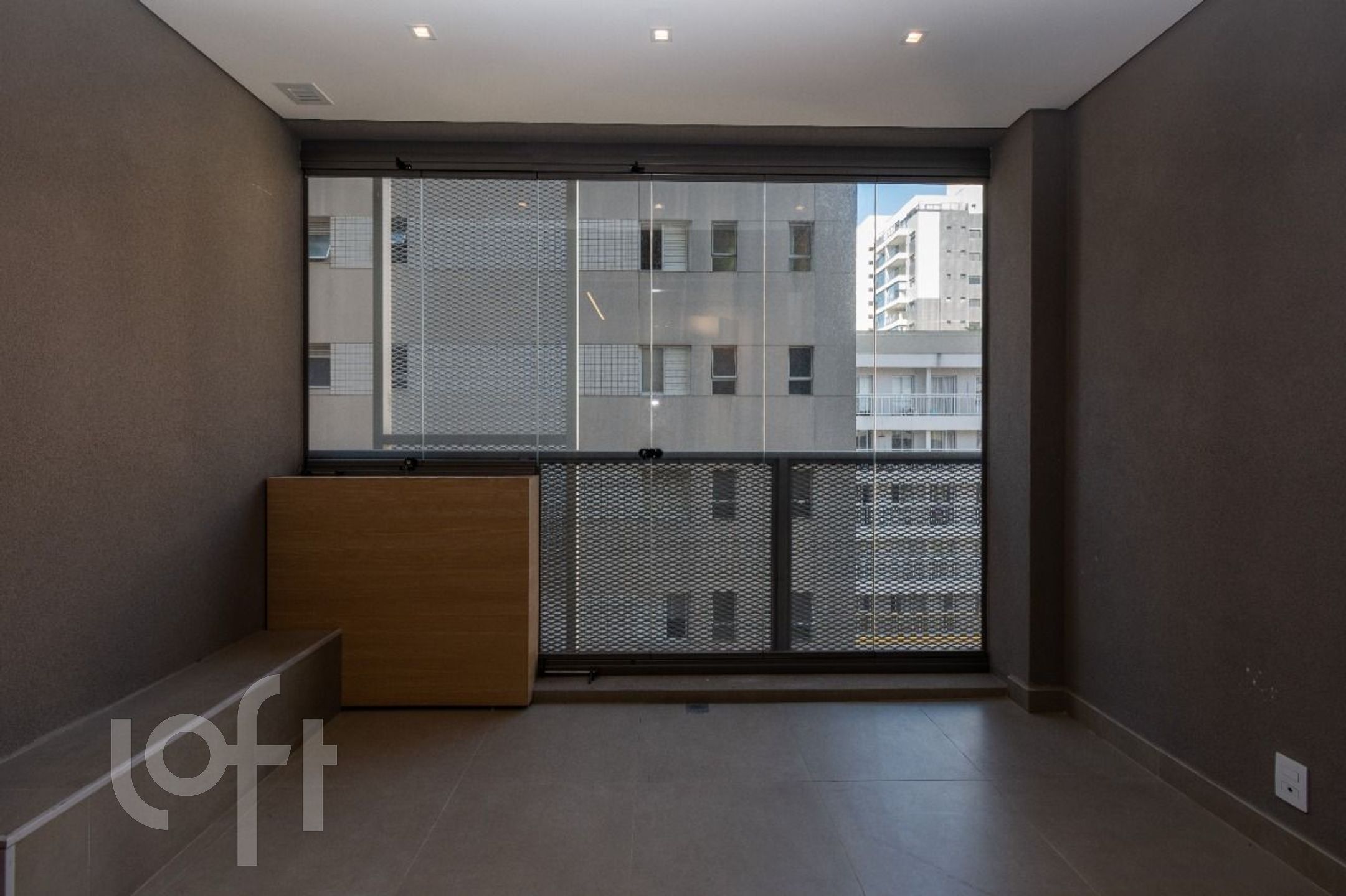 Apartamento à venda com 1 quarto, 41m² - Foto 2