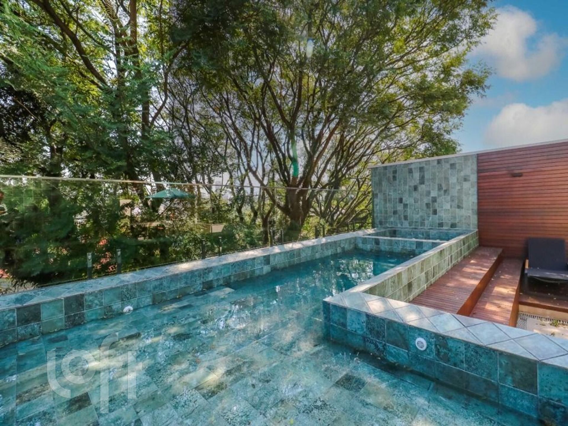 Casa de Condomínio à venda com 4 quartos, 744m² - Foto 2