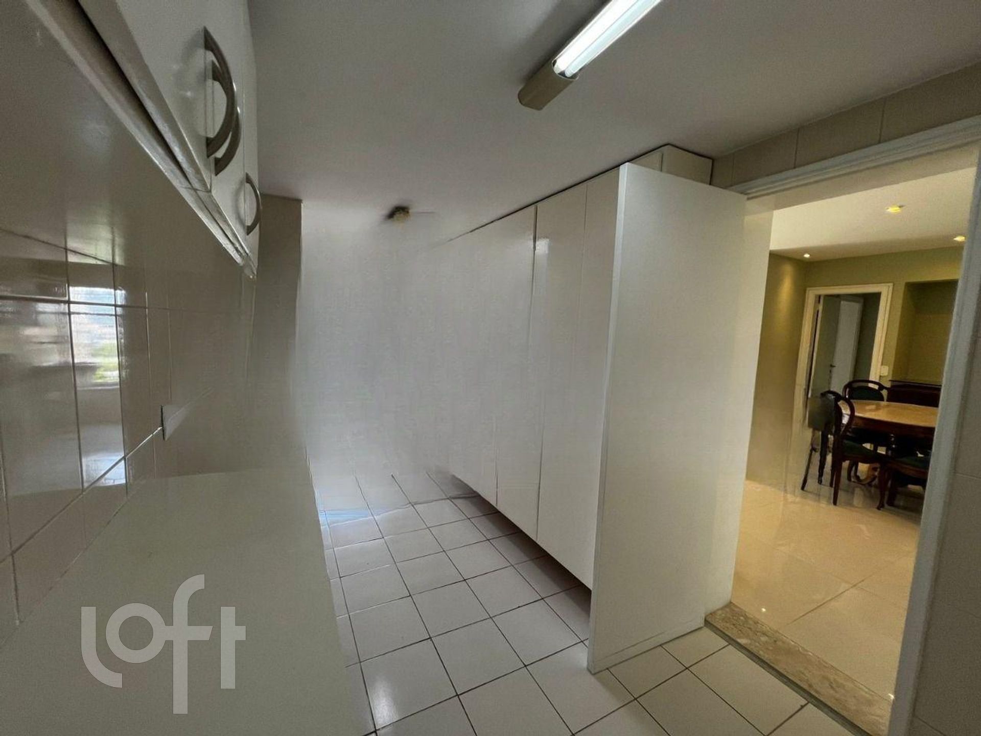 Apartamento à venda com 2 quartos, 103m² - Foto 11