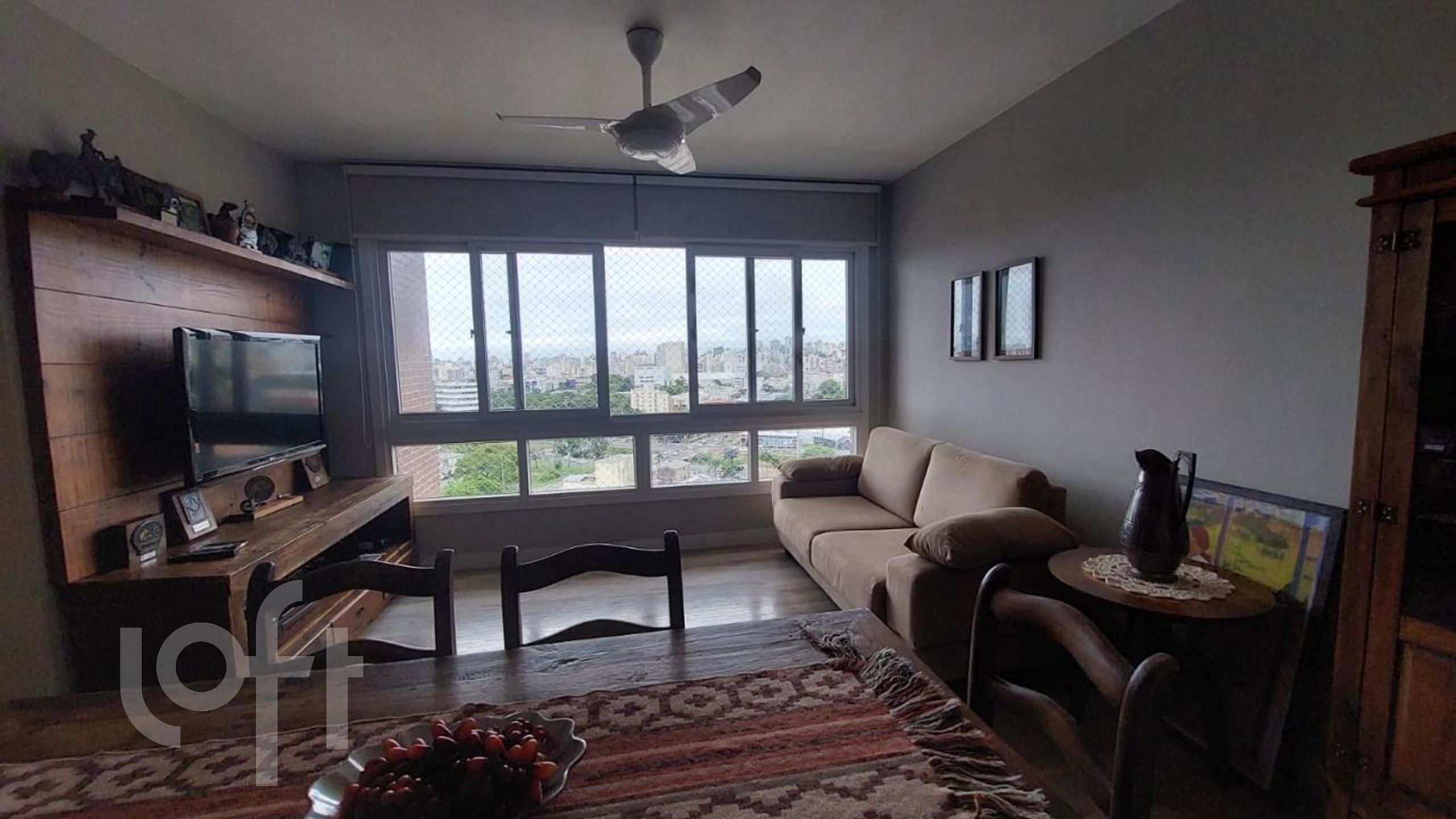 Apartamento com 106m², 3 dormitórios, 1 suíte, 2 vagas, Santana em Porto Alegre