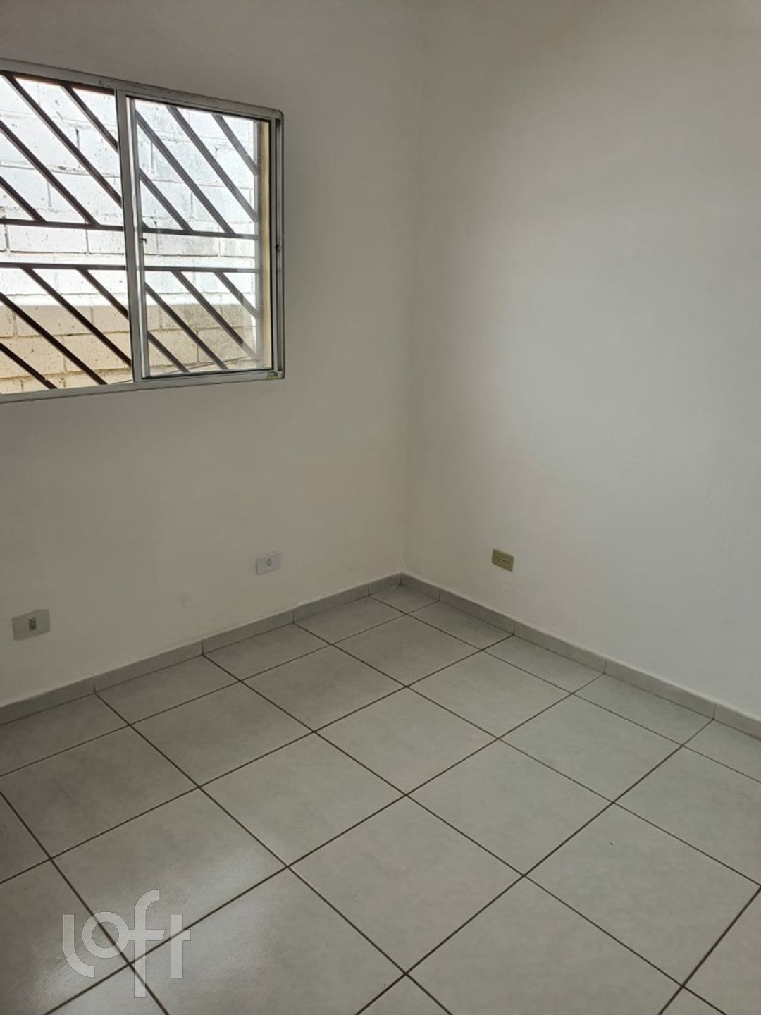 Casa à venda com 6 quartos, 250m² - Foto 5