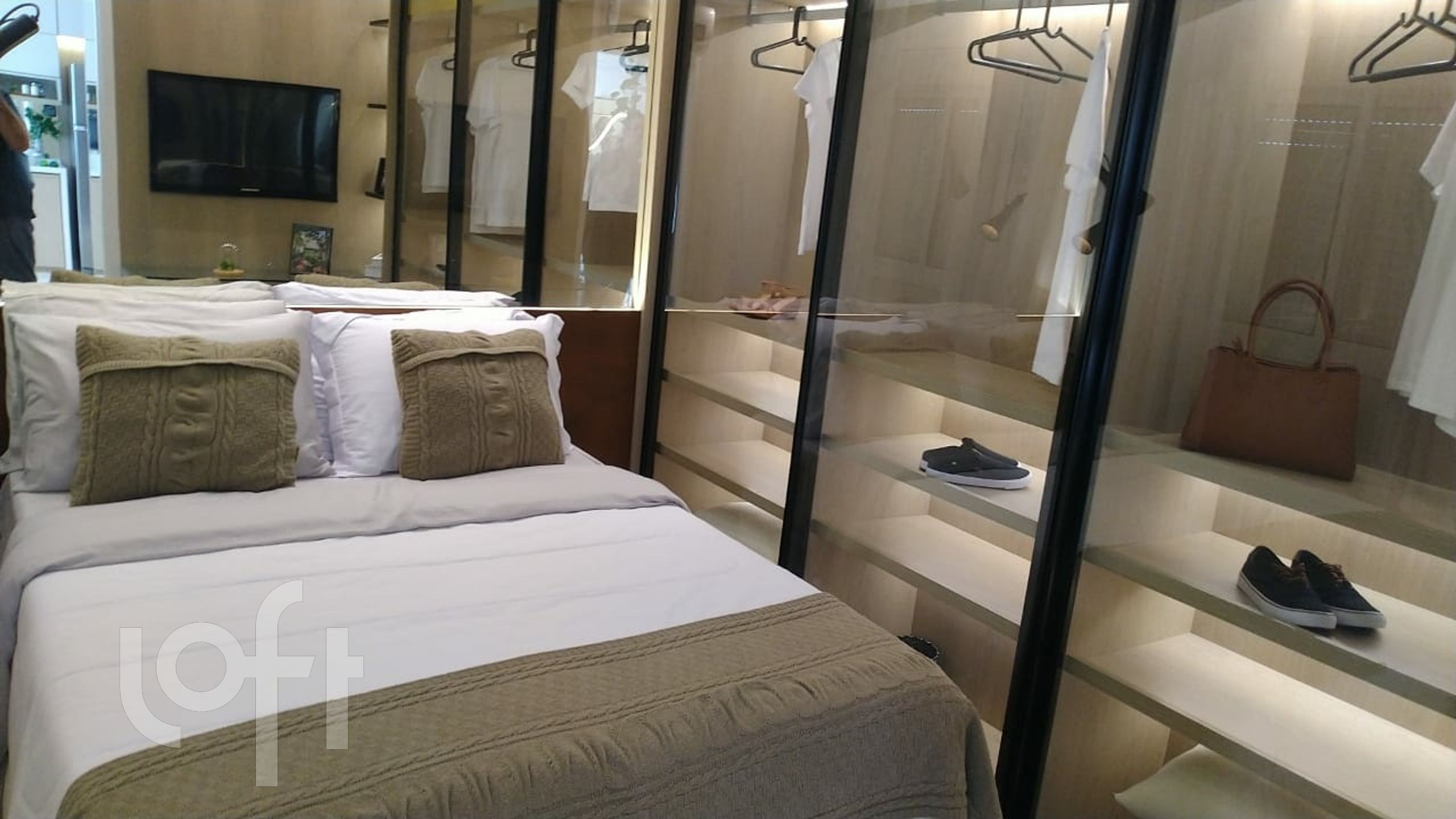 Apartamento à venda com 2 quartos, 43m² - Foto 3