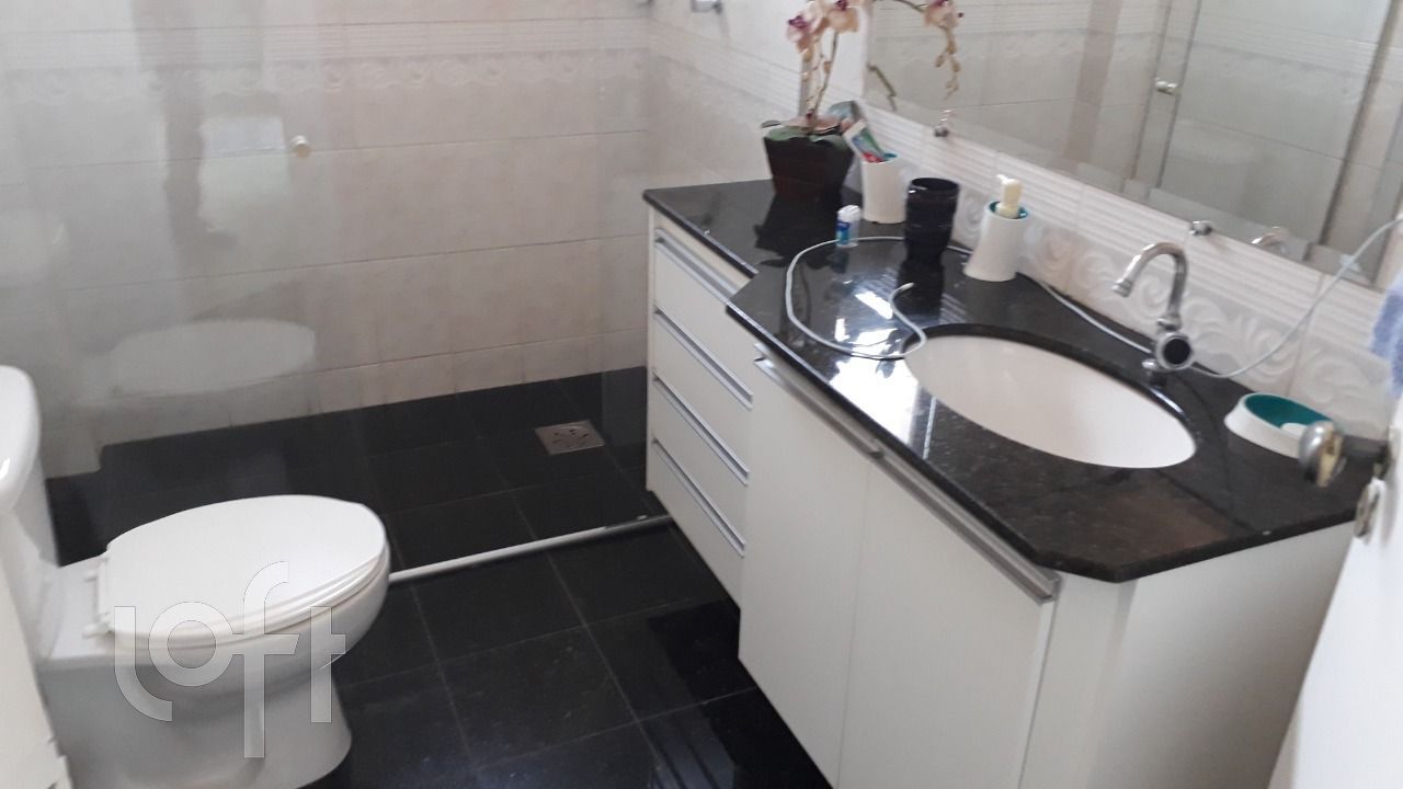 Apartamento à venda com 4 quartos, 195m² - Foto 16