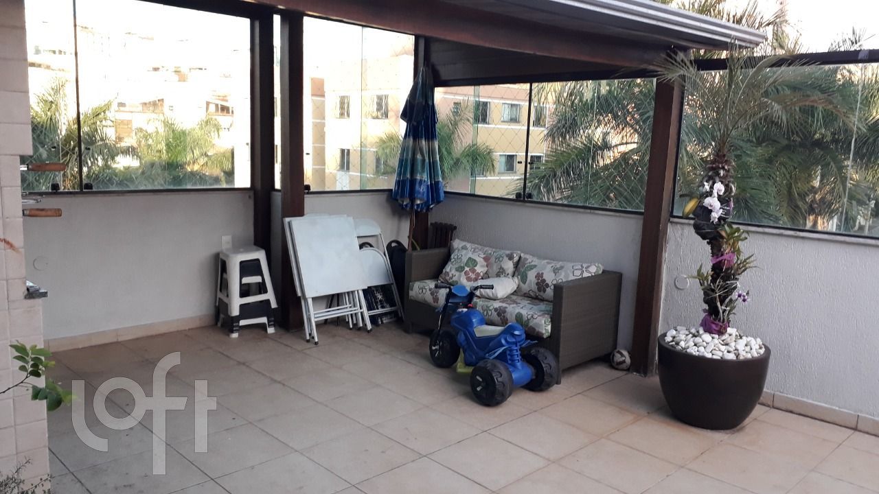 Apartamento à venda com 4 quartos, 195m² - Foto 21