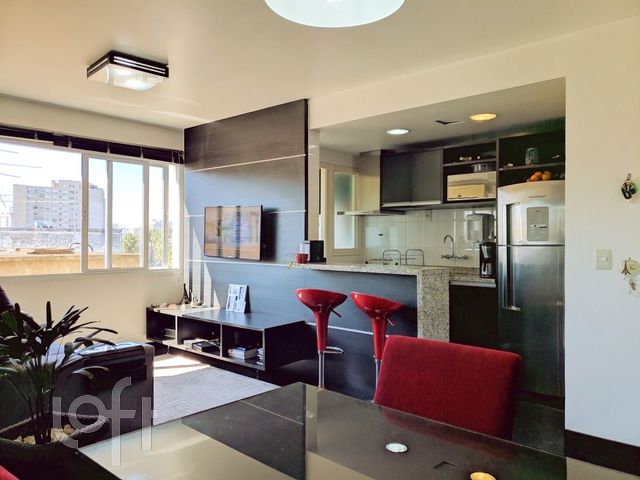 Apartamento com 58m², 2 dormitórios, 1 suíte, 2 vagas, Bom Fim em Porto Alegre