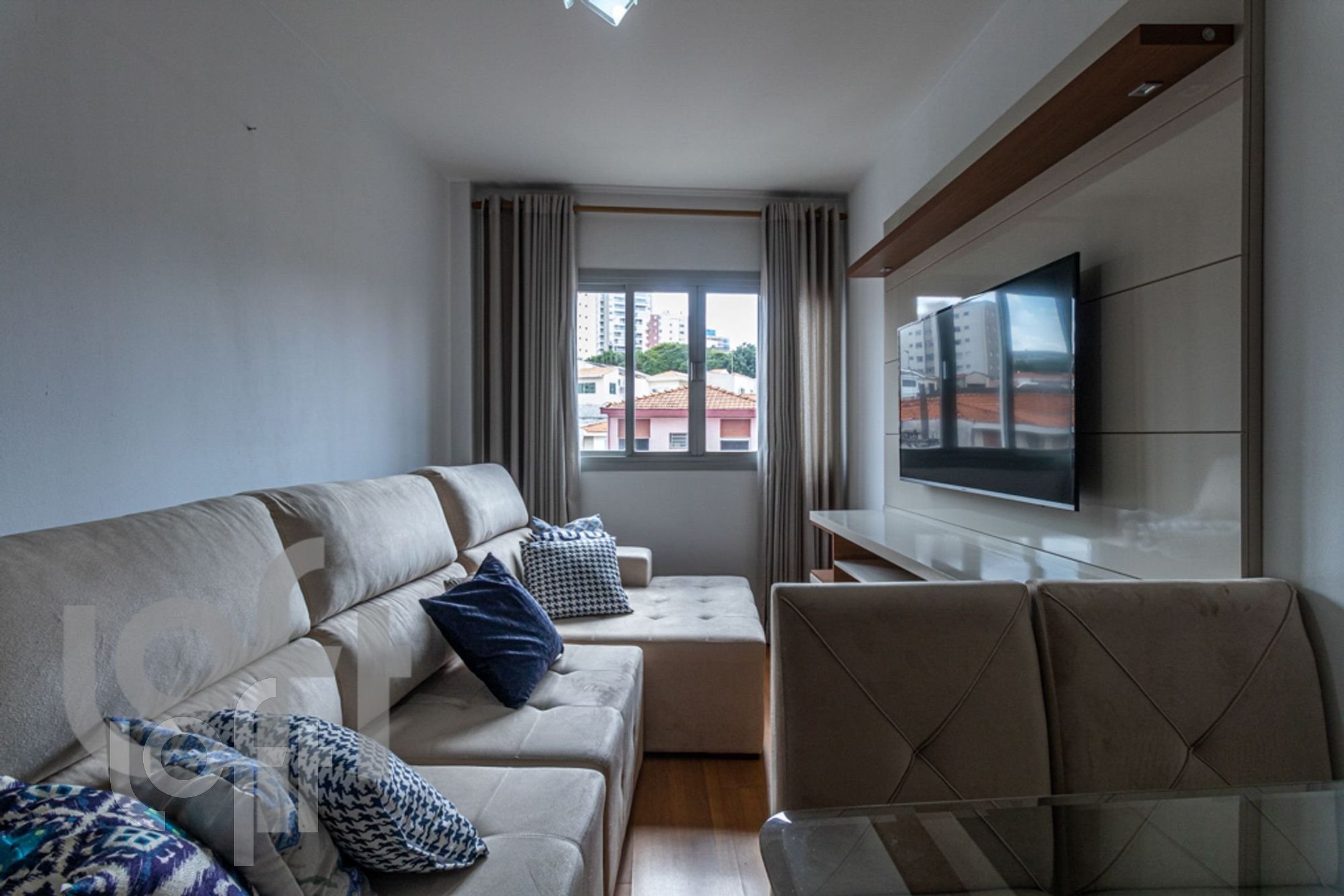 Apartamento à venda com 1 quarto, 42m² - Foto 15
