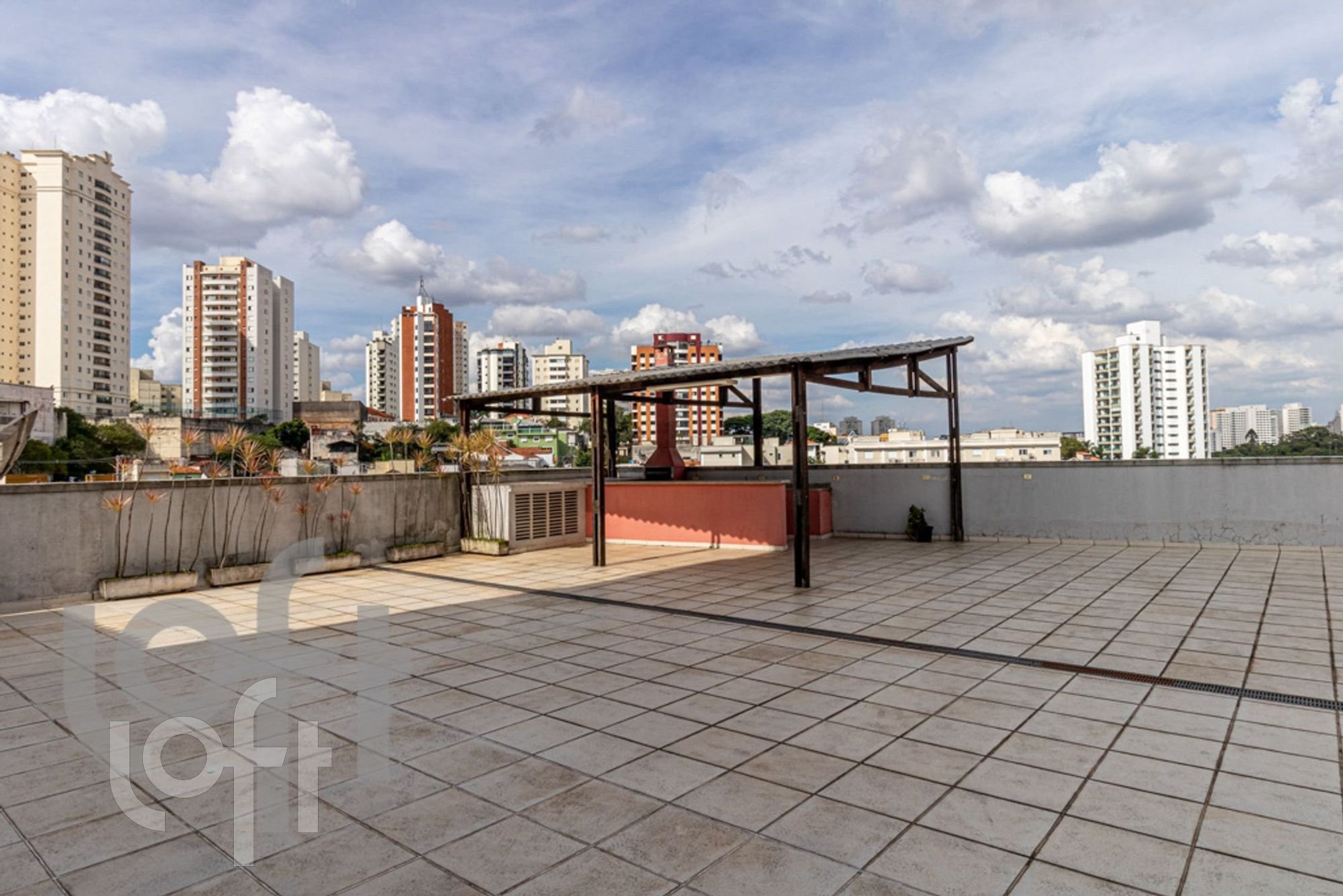 Apartamento à venda com 1 quarto, 42m² - Foto 25