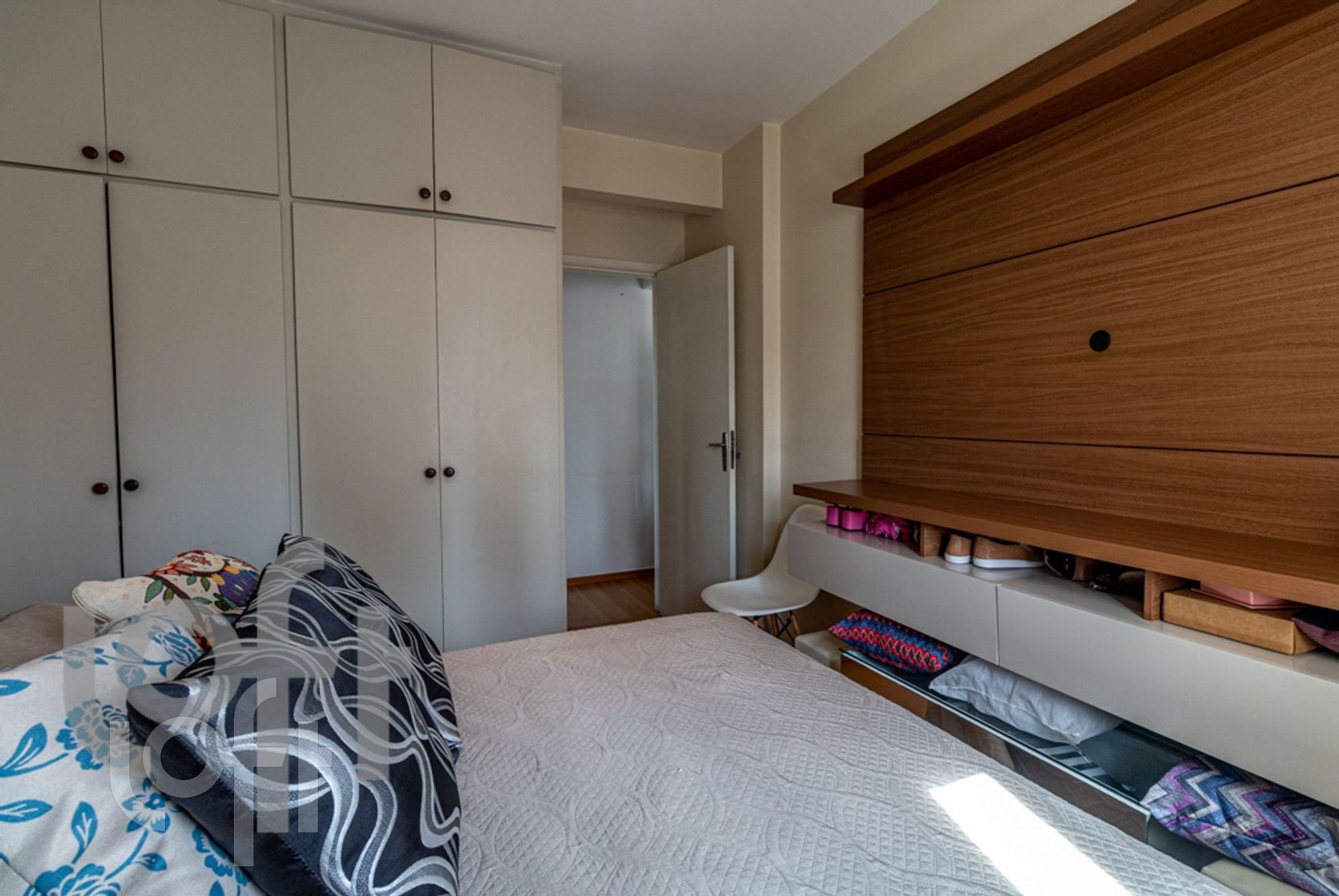 Apartamento à venda com 1 quarto, 42m² - Foto 5