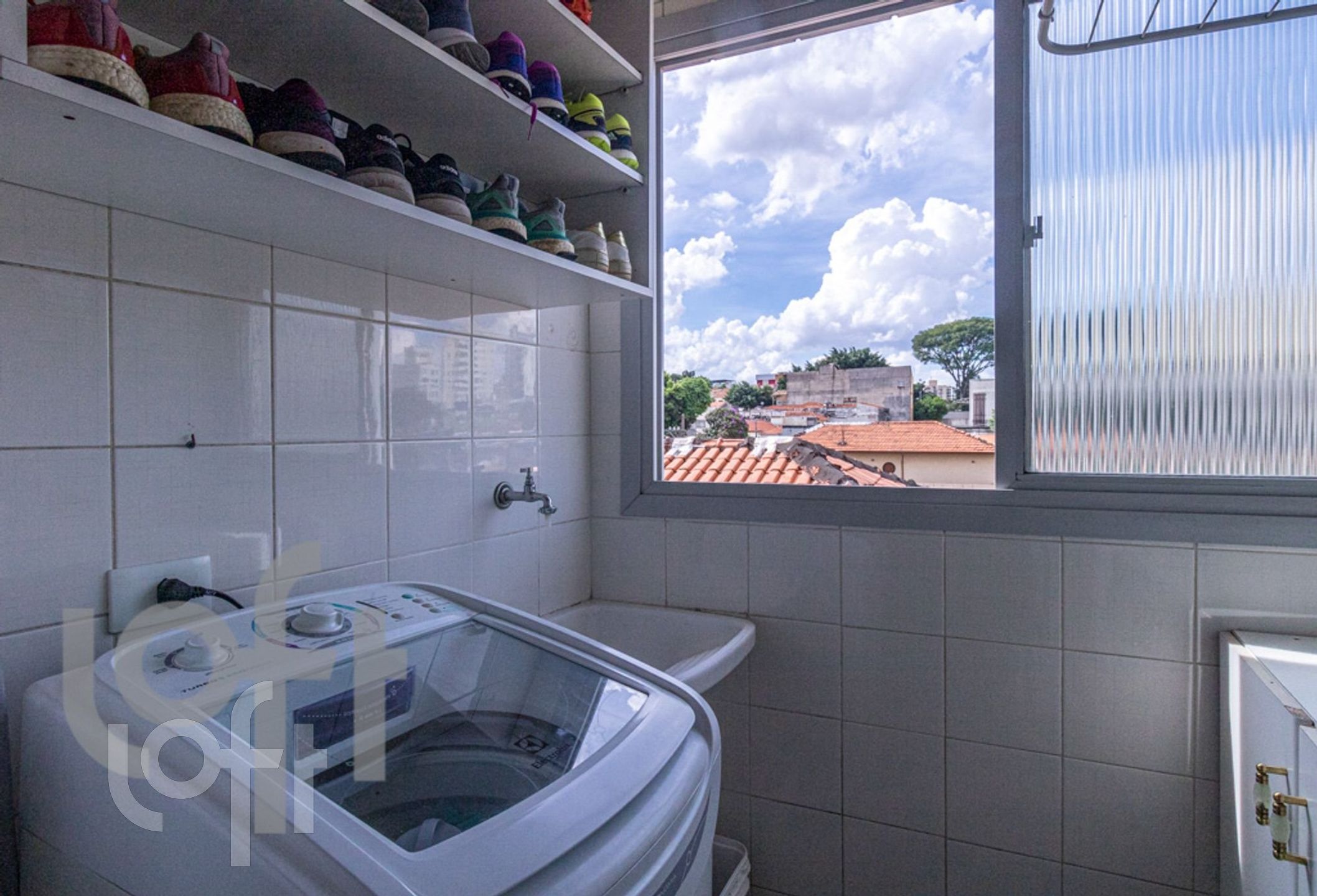 Apartamento à venda com 1 quarto, 42m² - Foto 18