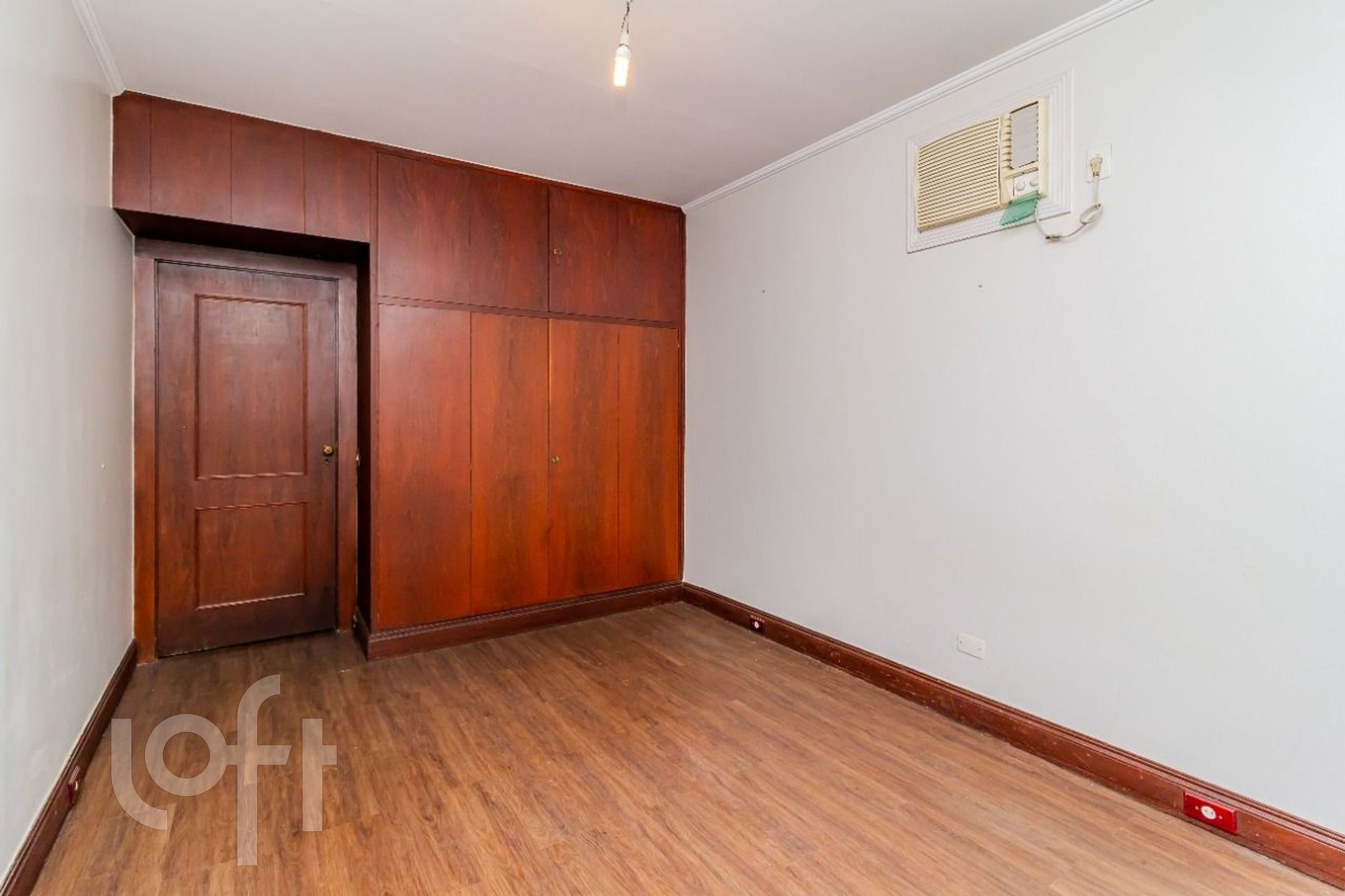 Casa à venda com 3 quartos, 232m² - Foto 34